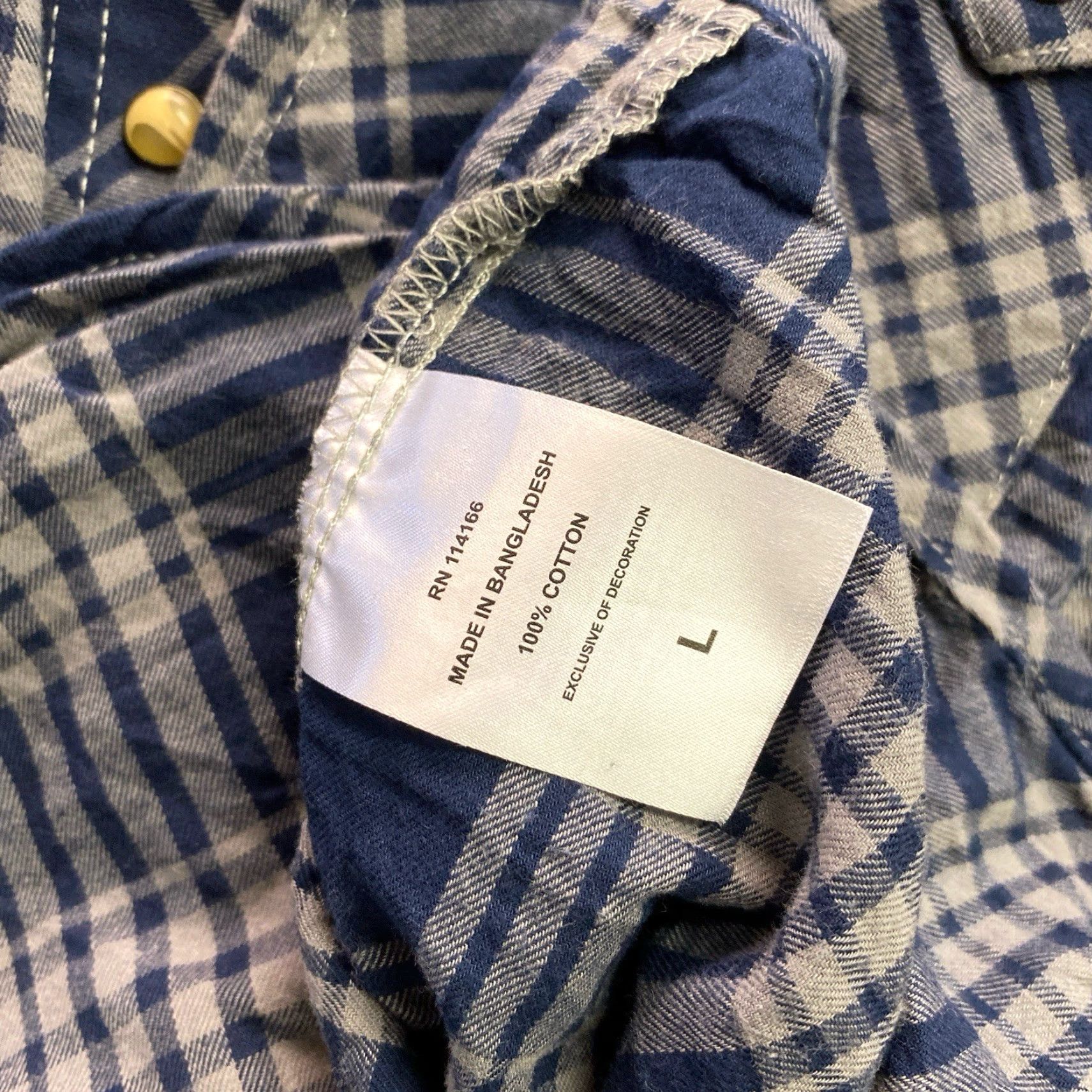 Wrangler VINTAGE Wrangler Retro Shirt Mens L Blue Plaid Pearl Snap Flannel Nevada Wolfpack Shirt Size US L / EU 52-54 / 3 - 5 Thumbnail
