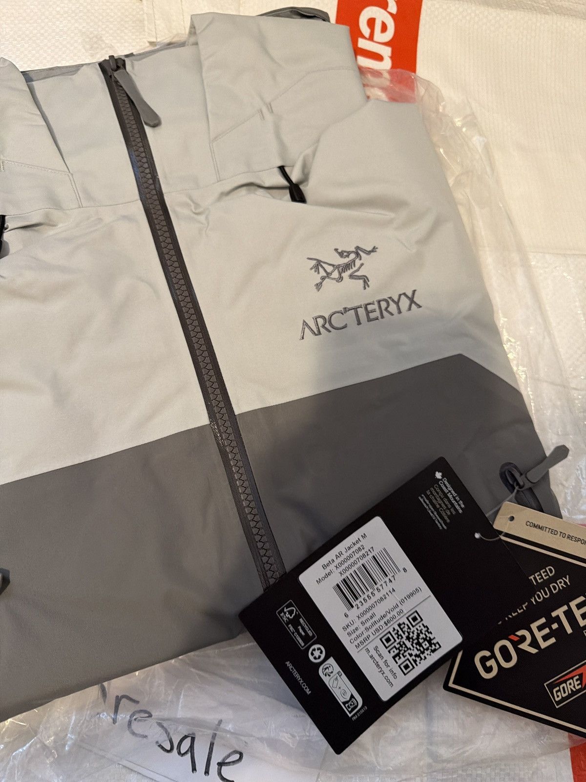 Arc'teryx Arc’teryx Beta AR Jacket Solitude Void Size US S / EU 44-46 / 1 - 11 Thumbnail