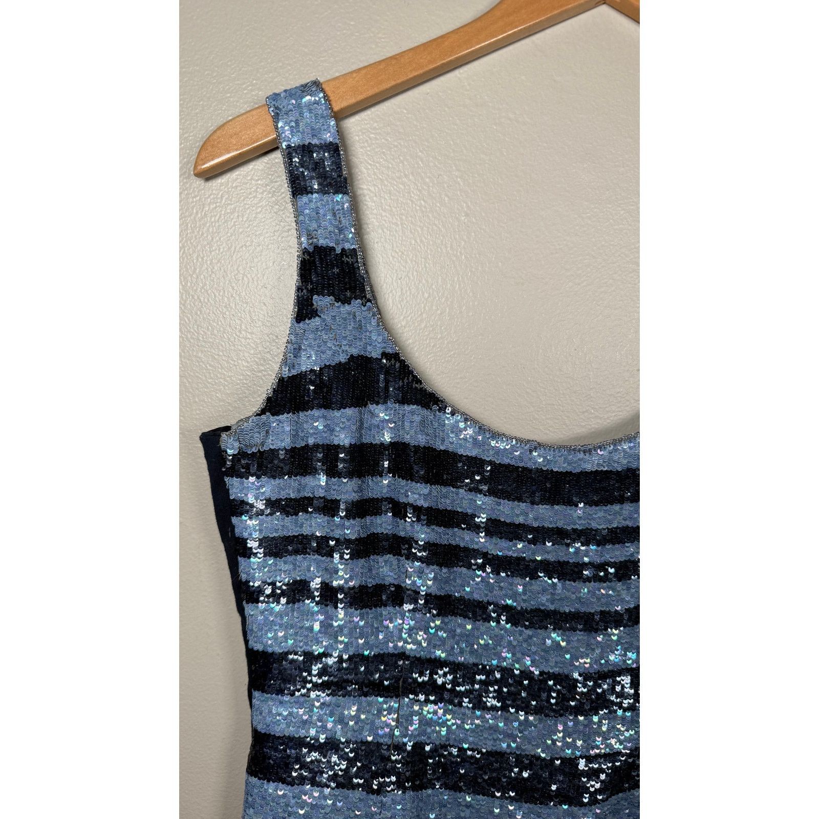 Escada Vintage Escada Sequined Tank Top size 34IT/4 US Size S / US 4 / IT 40 - 5 Thumbnail
