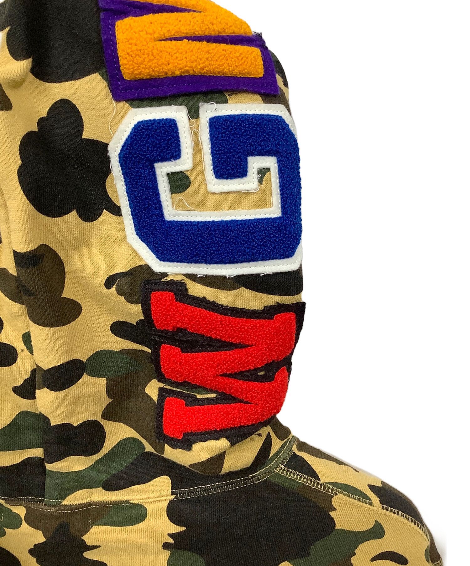 Bape A BATHING APE Shark Camouflage Pullover Hoodie Khaki XL Size US XL / EU 56 / 4 - 8 Thumbnail