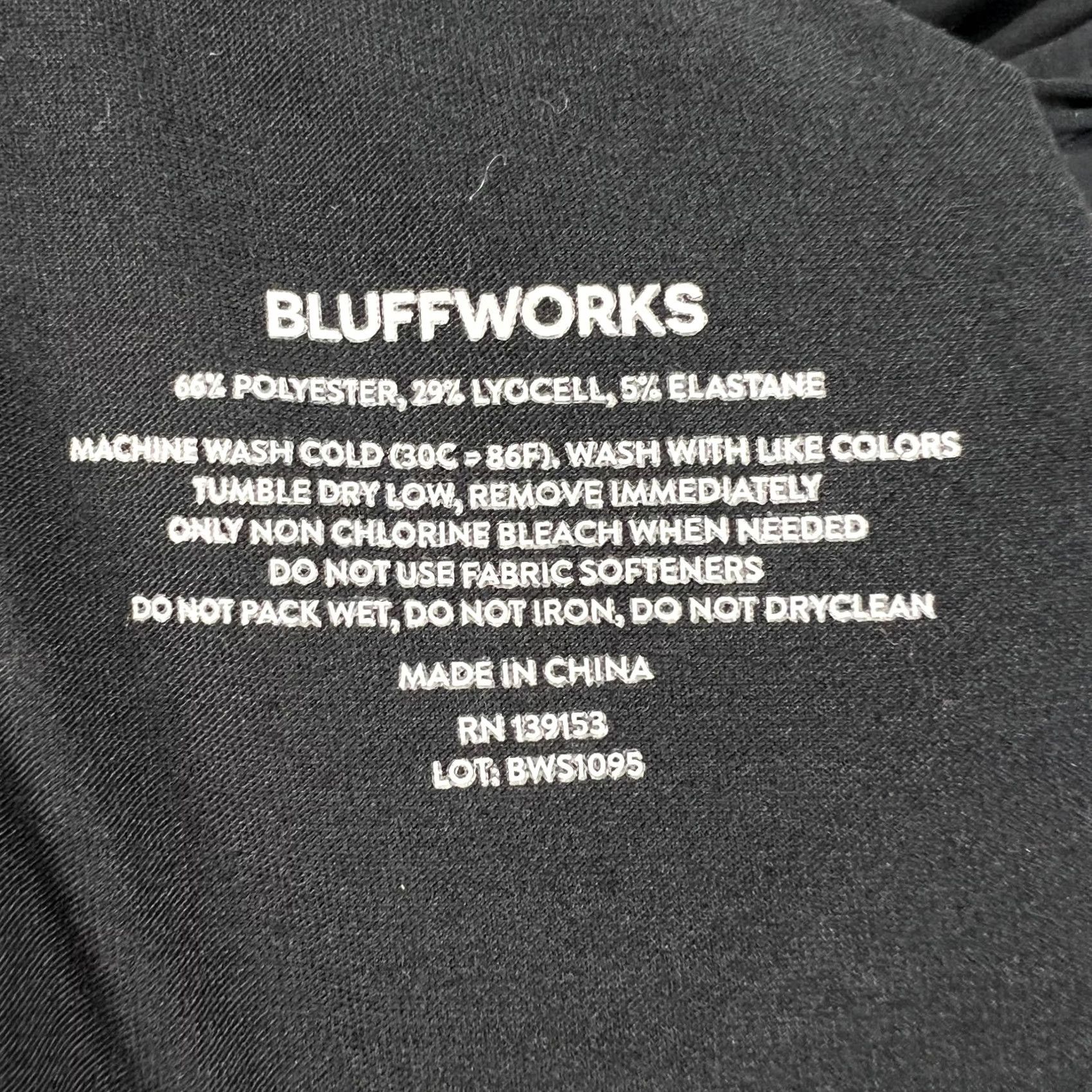 Vintage Bluffworks Shirt Mens 2XL Black Classic Fit V-Neck Short Sleeve Threshold Size US XXL / EU 58 / 5 - 4 Thumbnail