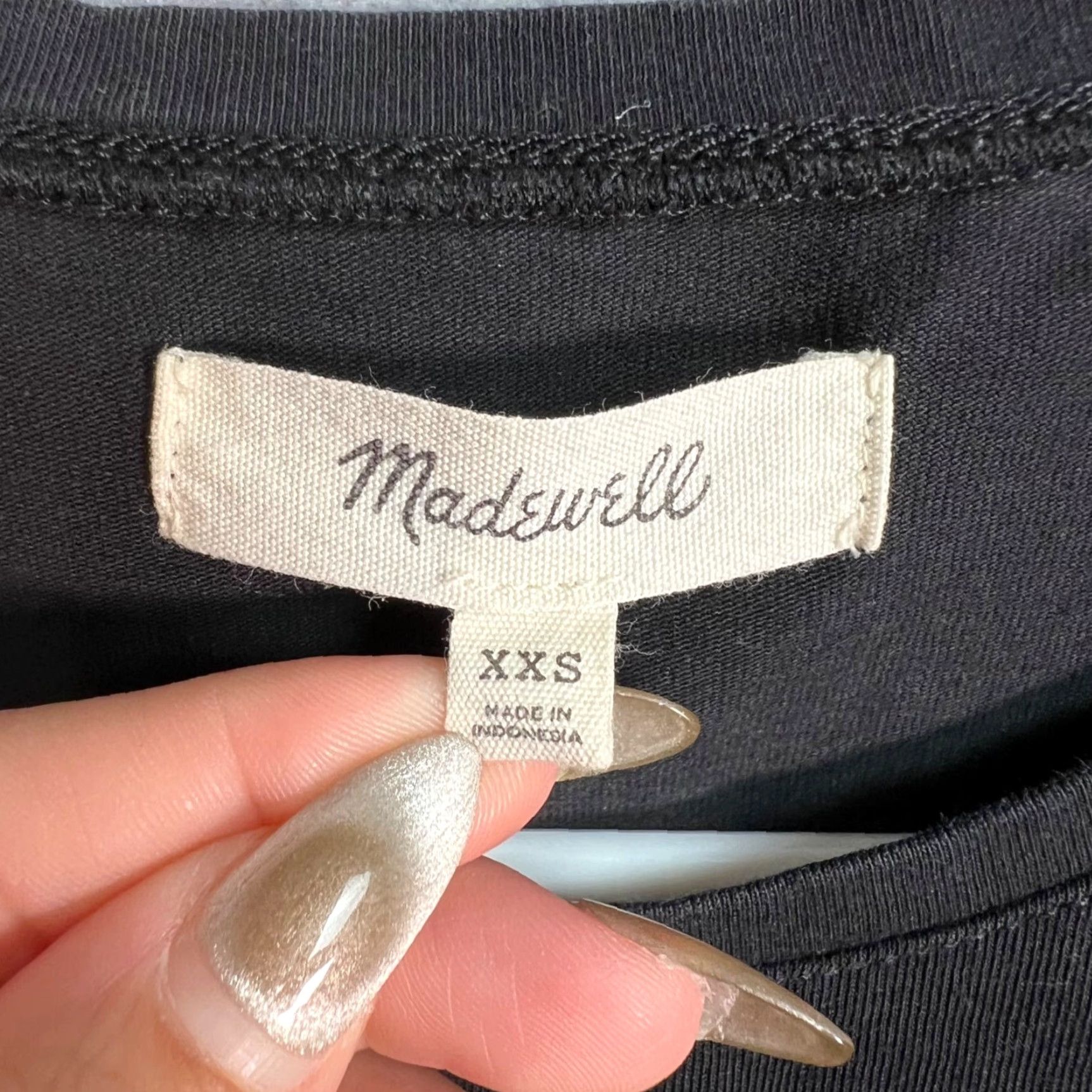 Madewell Madewell Womens Black Short Sleeve Top With Sheer Pleated Sleeves XXS T-Shirt Womens Front Crew Neck Solid Shirt 2XS Black Madewell Women Size XXS / US 00 / IT 34 - 3 Thumbnail