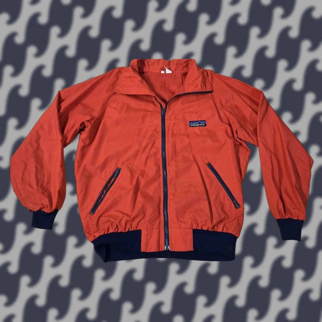 Patagonia VINTAGE Patagonia Jacket Mens XL Red Full Zip Windbreaker Lightweight 100% Nylon Outdoor Size US XL / EU 56 / 4 - 1 Thumbnail