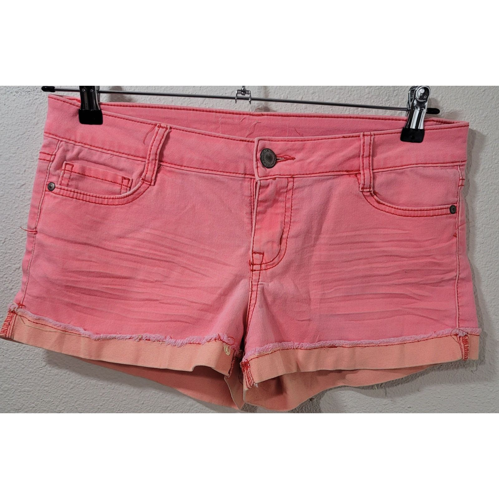 L.E.I. L.E.I. Pink Orange Hot Pants Style Shorts 11 Worn Look Size 33" - 1 Thumbnail