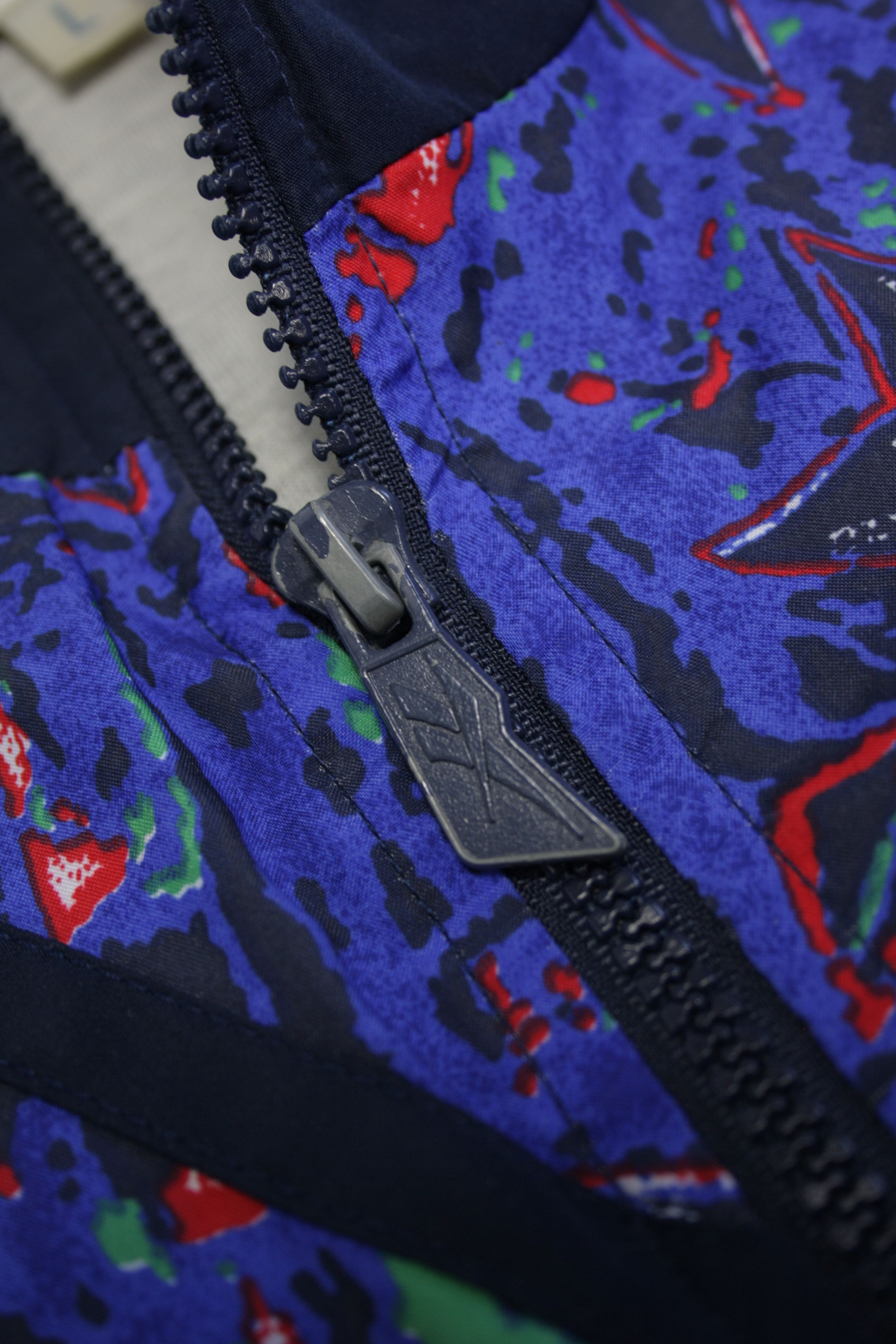 Reebok × Vintage Reebok 90s Vintage Oversized Tracksuit Windbreaker Jacket Size US L / EU 52-54 / 3 - 5 Thumbnail