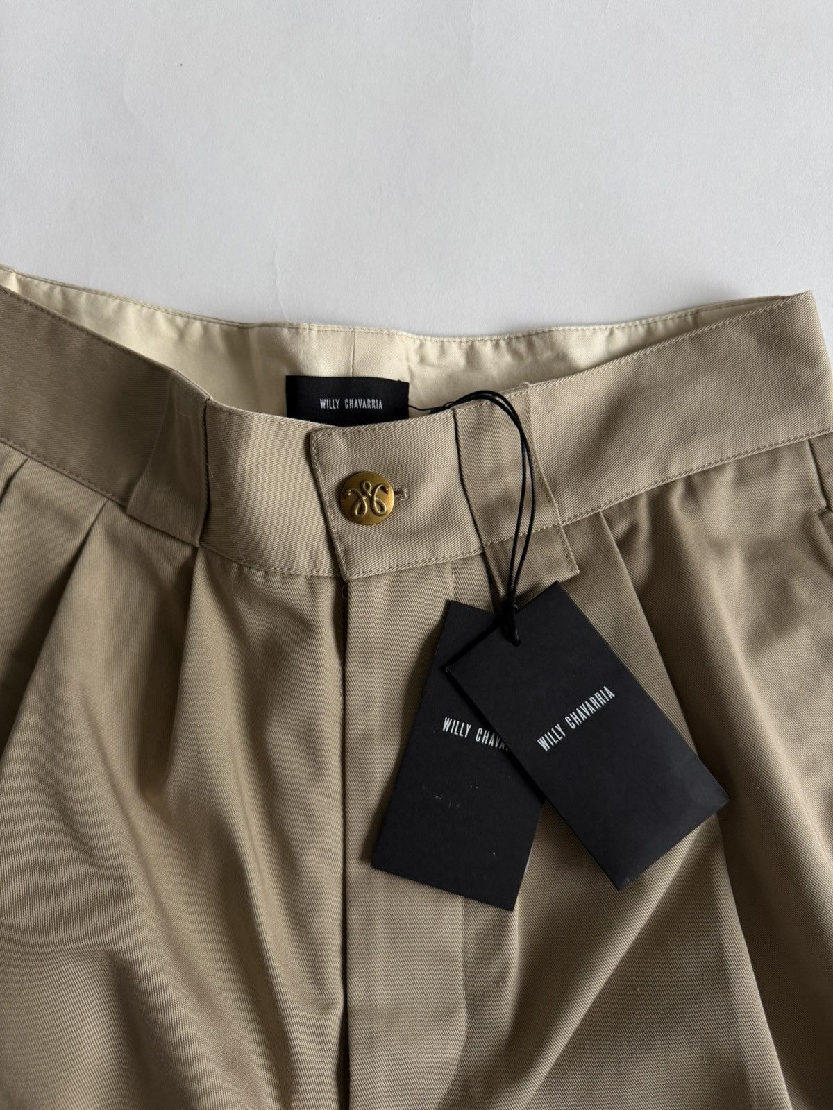 Willy Chavarria Willy Chavarria Borracho Shorts Pleated Khaki Size US 33 - 2 Thumbnail