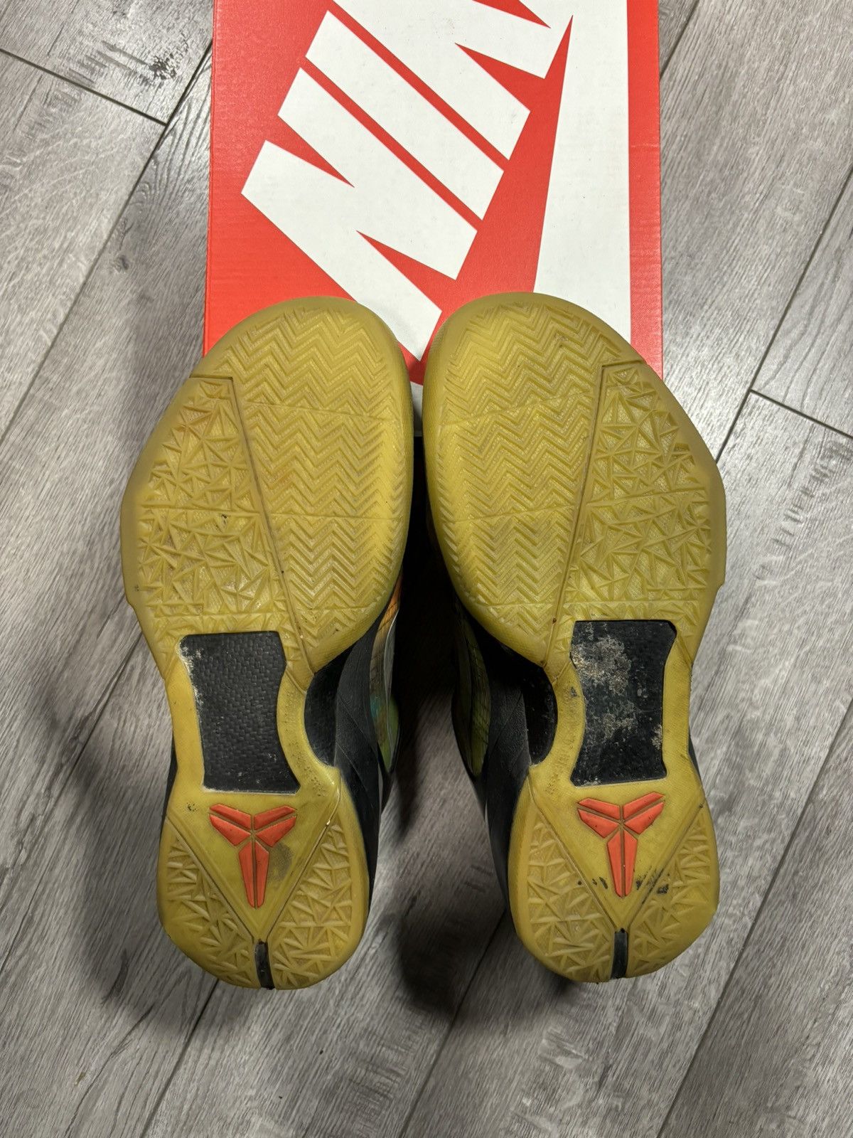 Nike Kobe 7 Galaxy ‘All Star’ Size US 10 / EU 43 - 7 Thumbnail