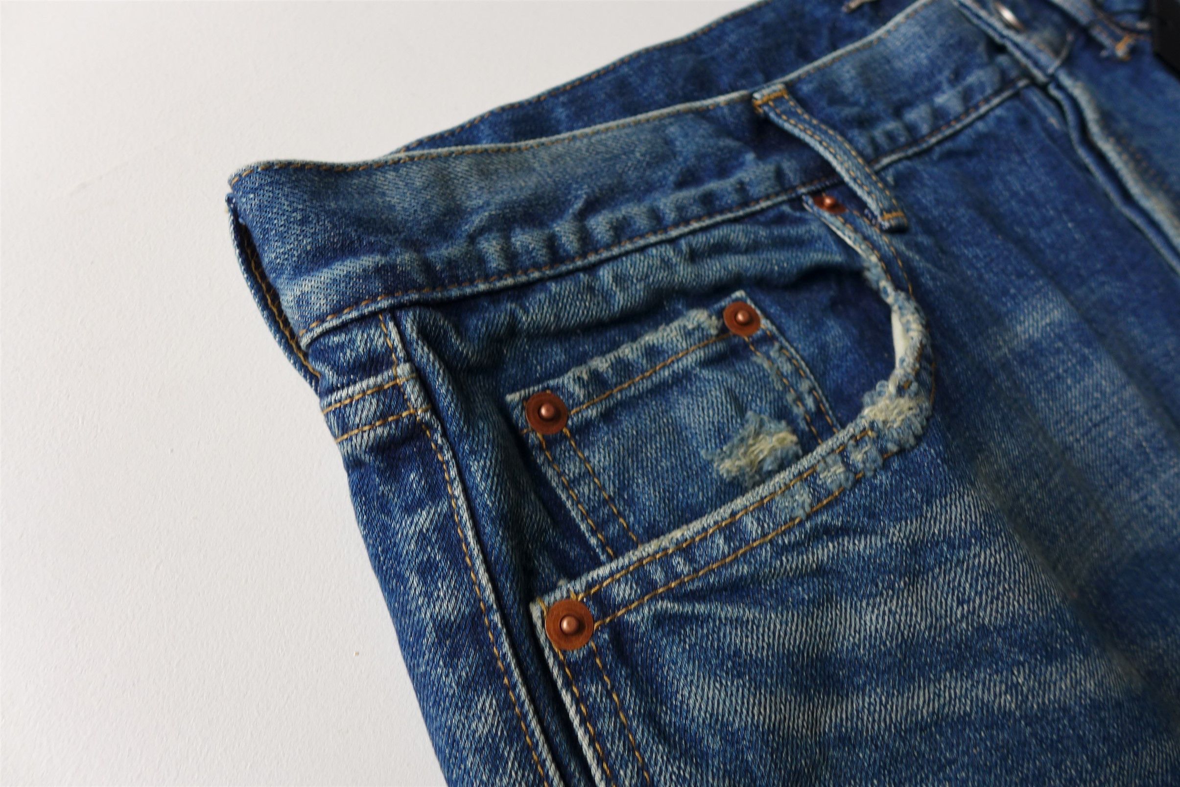 Saint Laurent Paris Saint Laurent D34 Mick Jeans -- Authentic Vintage Blue Denim Size US 32 / EU 48 - 12 Thumbnail