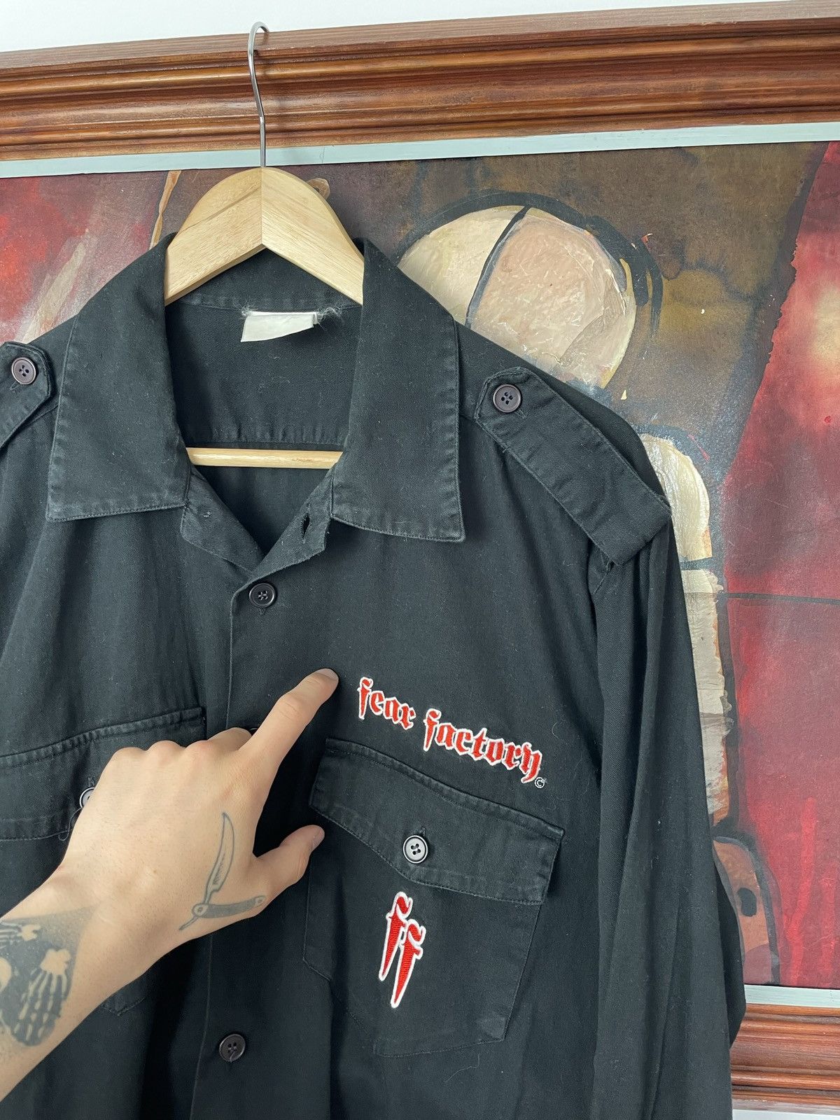 Band Tees Fear Factory Vintage 90s Metal Button Up Band Work Shirt Size US XL / EU 56 / 4 - 2 Thumbnail