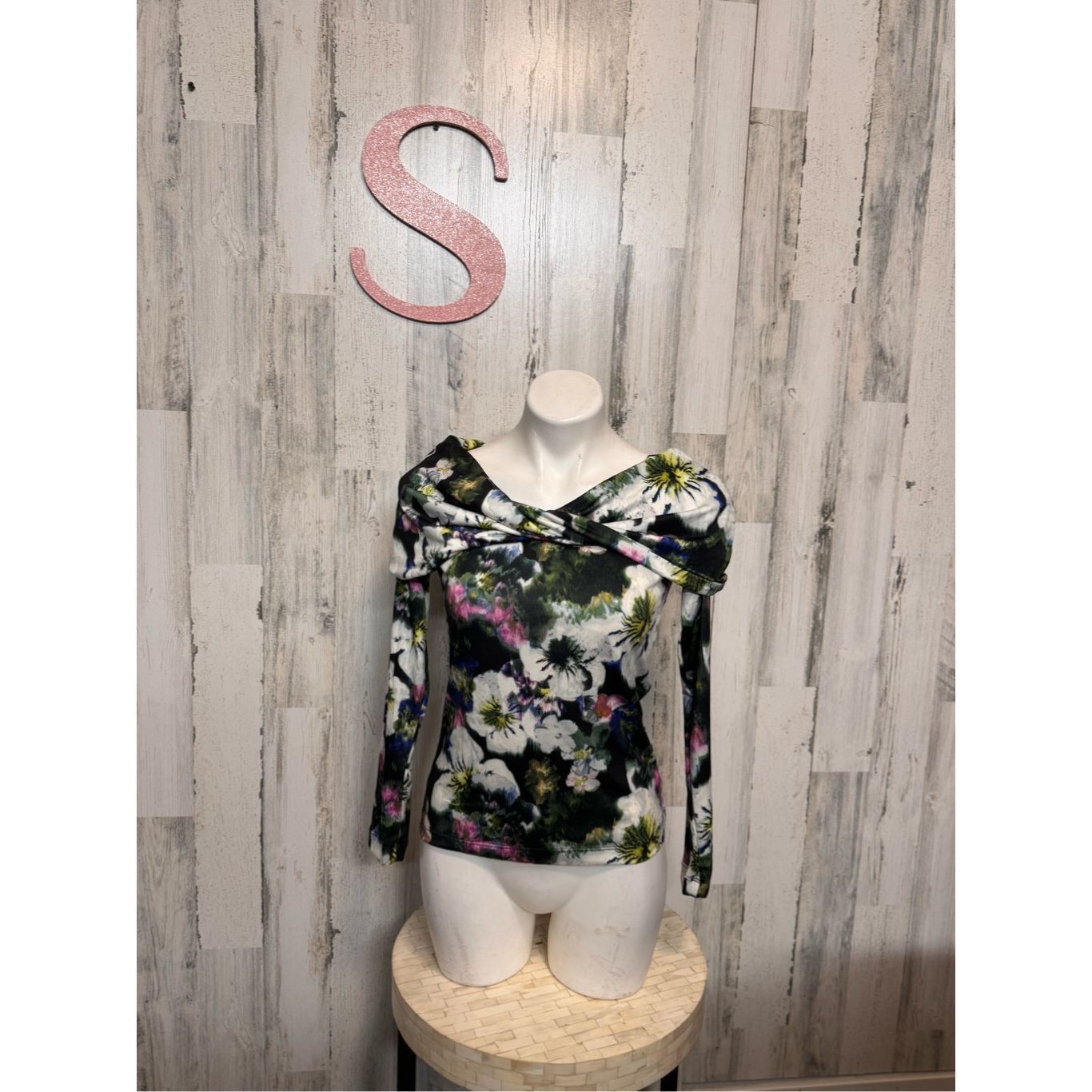 Other Rachel Rachel Roy Floral Off Shoulder Long Sleeve Top Size S Size S / US 4 / IT 40 - 1 Thumbnail