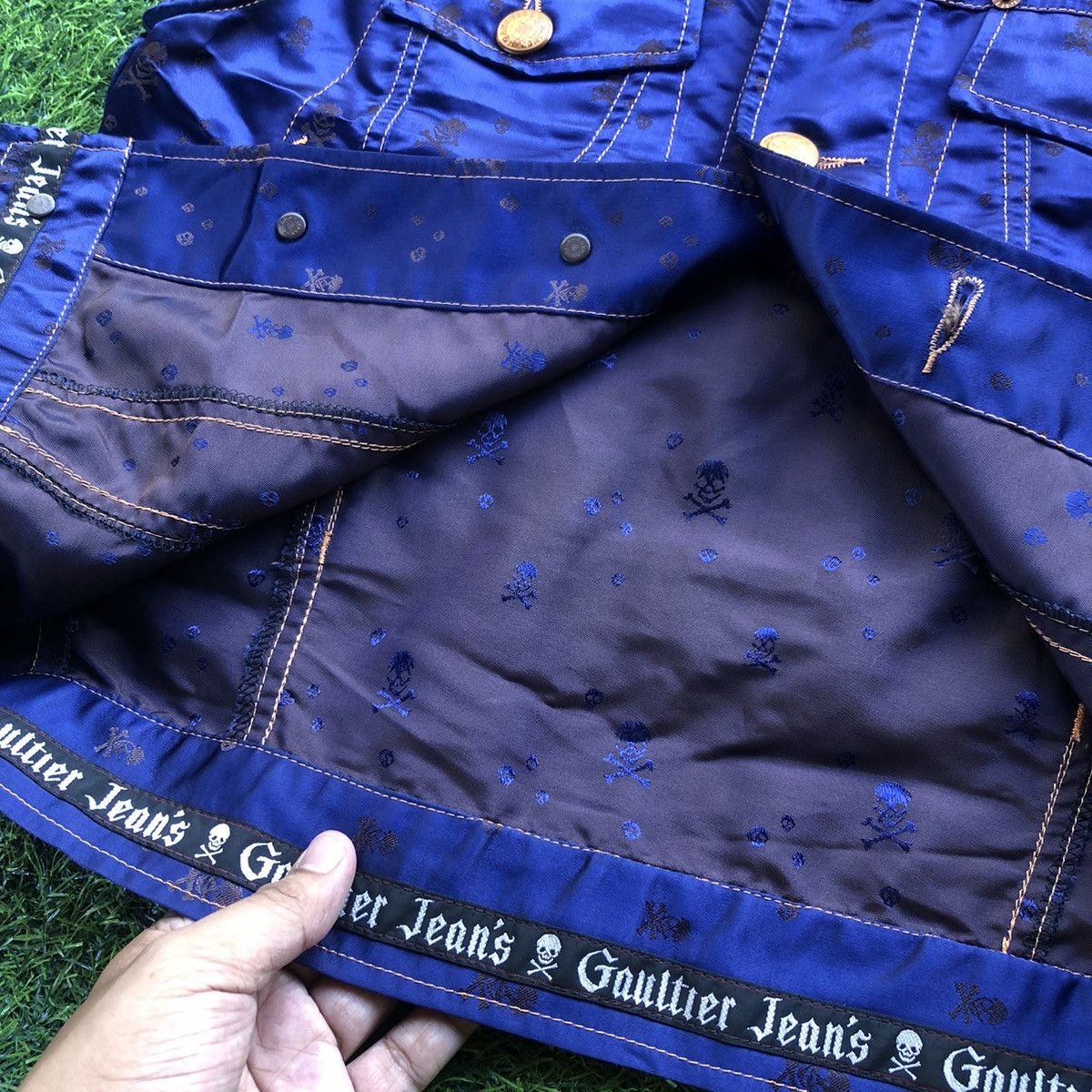 Designer × Jean Paul Gaultier Jean Paul Gaultier Skull Satin Vest Size US M / EU 48-50 / 2 - 8 Thumbnail