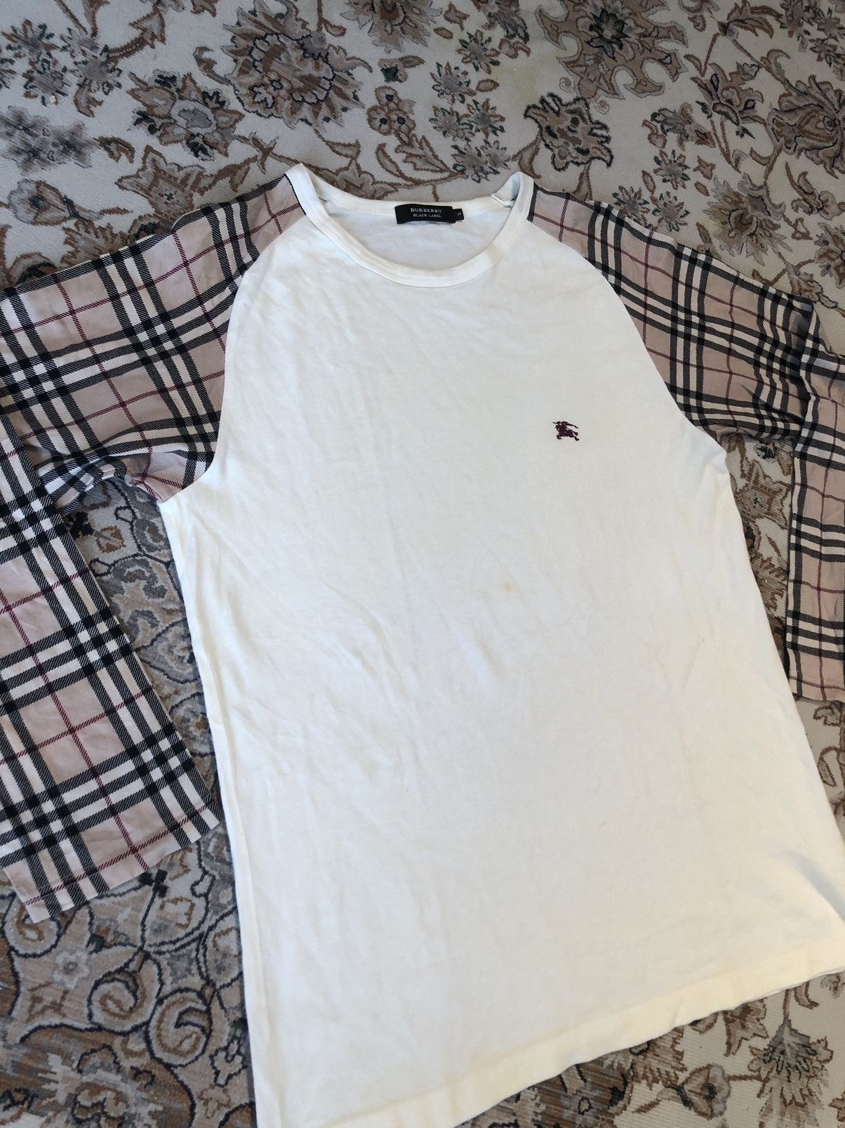 Burberry JAPAN BURBERRY NOVACHECK LONG SLEEVE TEES Size US S / EU 44-46 / 1 - 2 Thumbnail