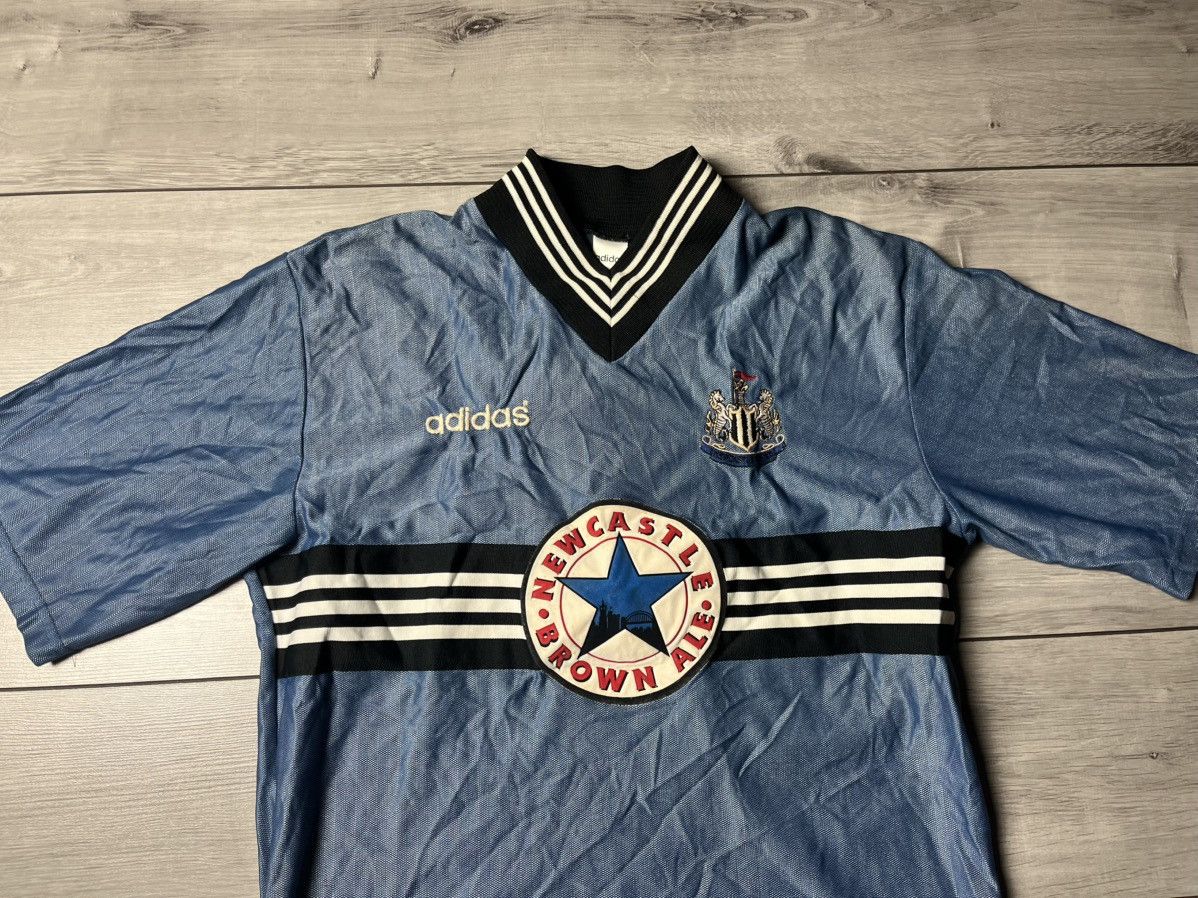 Adidas NEWCASTLE UNITED 1996/7 AWAY FOOTBALL SHIRT ADIDAS JERSEY Size US L / EU 52-54 / 3 - 3 Thumbnail