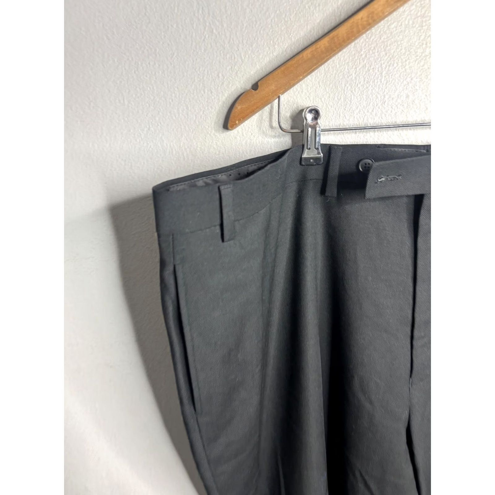 Vintage VINTAGE? No. Collection by Michael Strahan Dress Pants Mens 44x35 Black Wool Stretch Pants Straight Front Classic Fit 44W 35L Black Mens Size US 44 / EU 60 - 4 Thumbnail