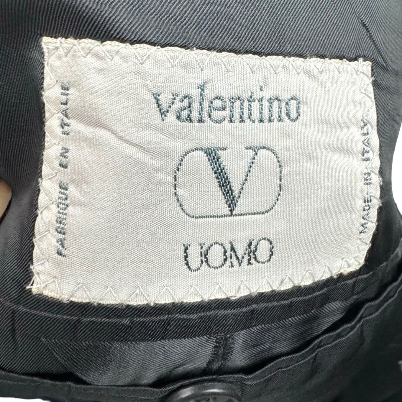 Valentino VINTAGE Valentino Blazer Black 42R Wool 2-Button Single-Breasted Mens Jacket Size 42R - 4 Thumbnail