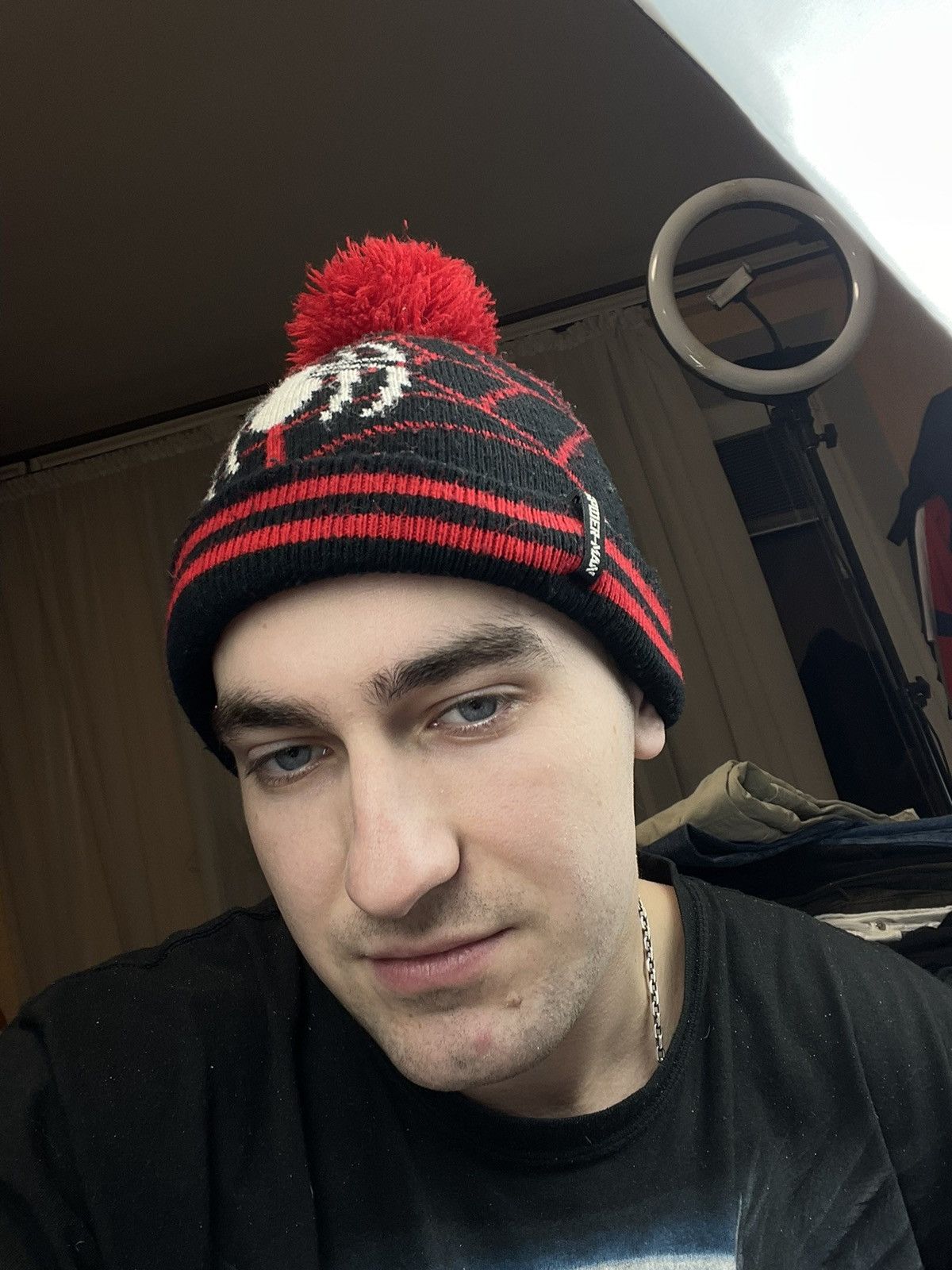 Marvel Comics 2 item HAT+SCARF Marvel Spider-man comics beanie Size ONE SIZE - 11 Thumbnail