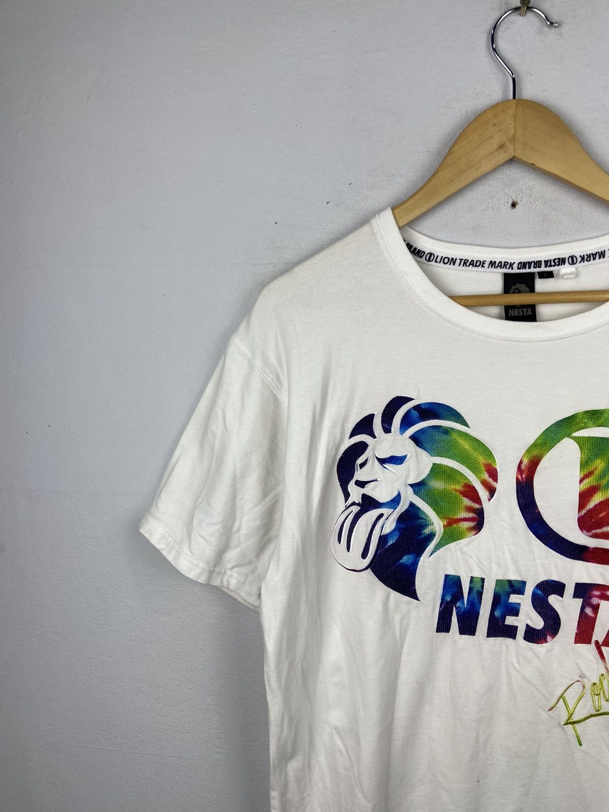 Japanese Brand × Other Nesta Embroidered Multicolour Tee Size US L / EU 52-54 / 3 - 2 Thumbnail