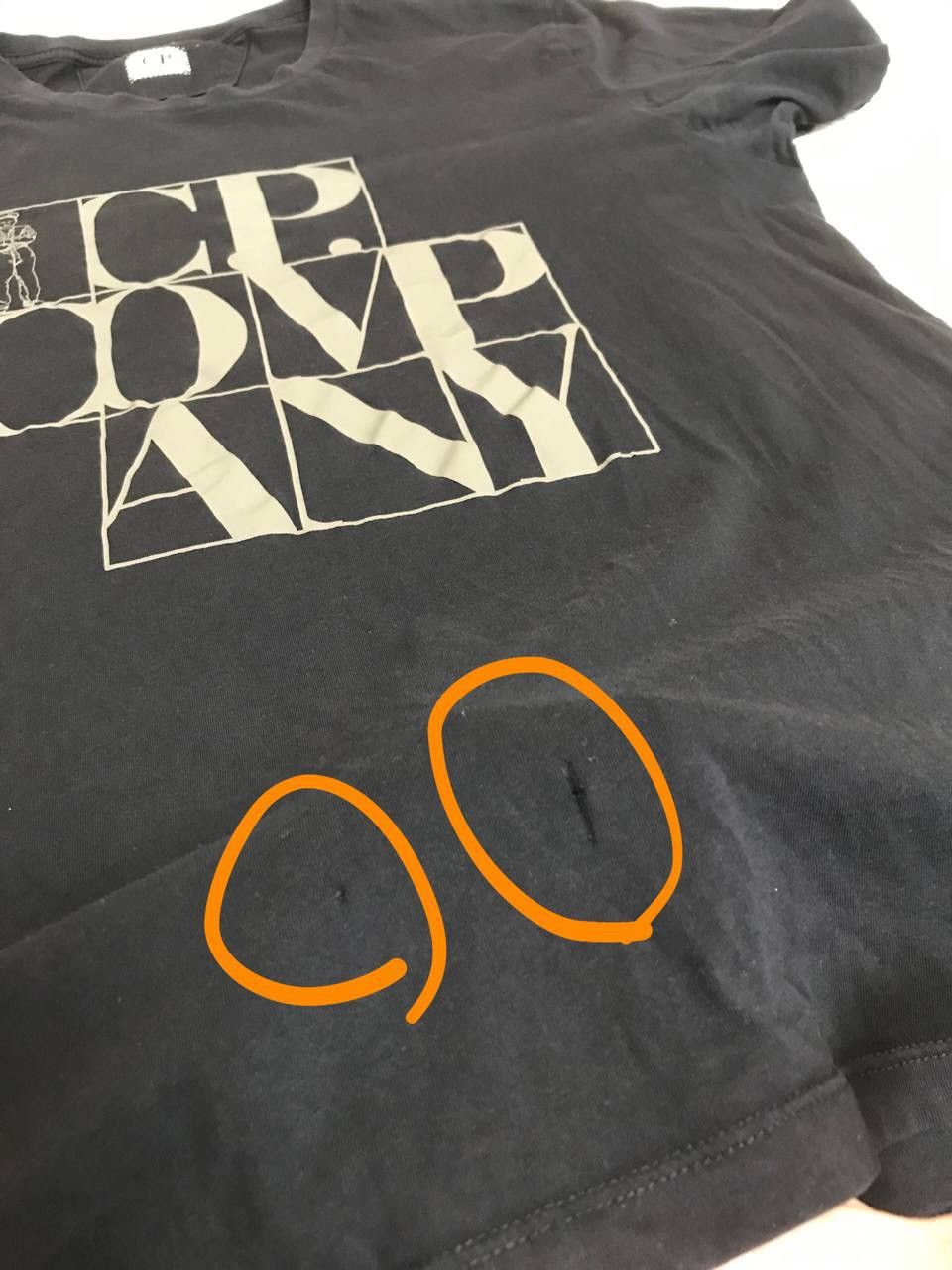 C.P. Company 🔥 C.P. Company Big Logo Distressed T Shirt Vintage Y2K Size US XL / EU 56 / 4 - 11 Thumbnail