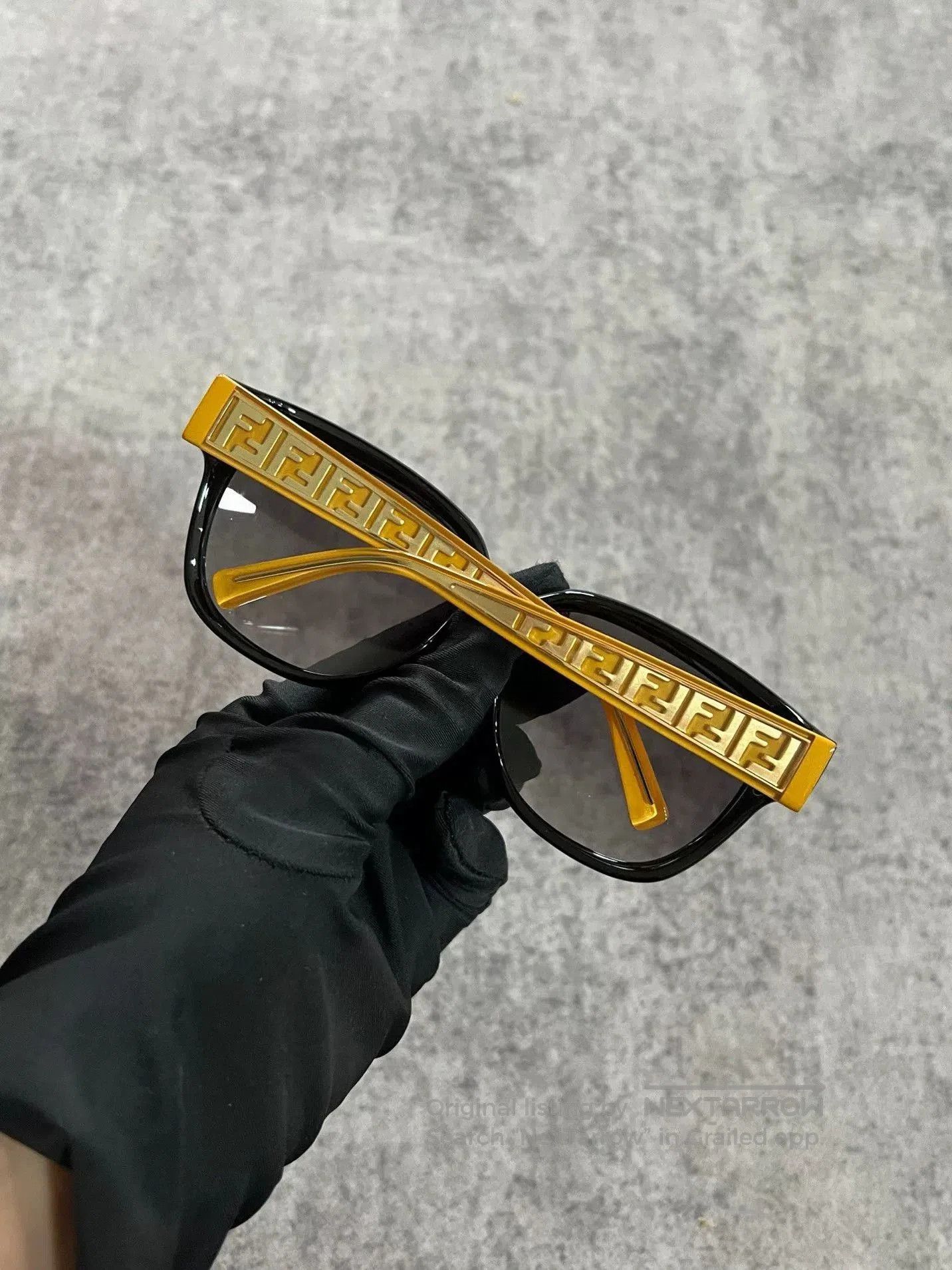 Fendi Fendi All-Over Print Sunglasses. Size ONE SIZE - 2 Thumbnail