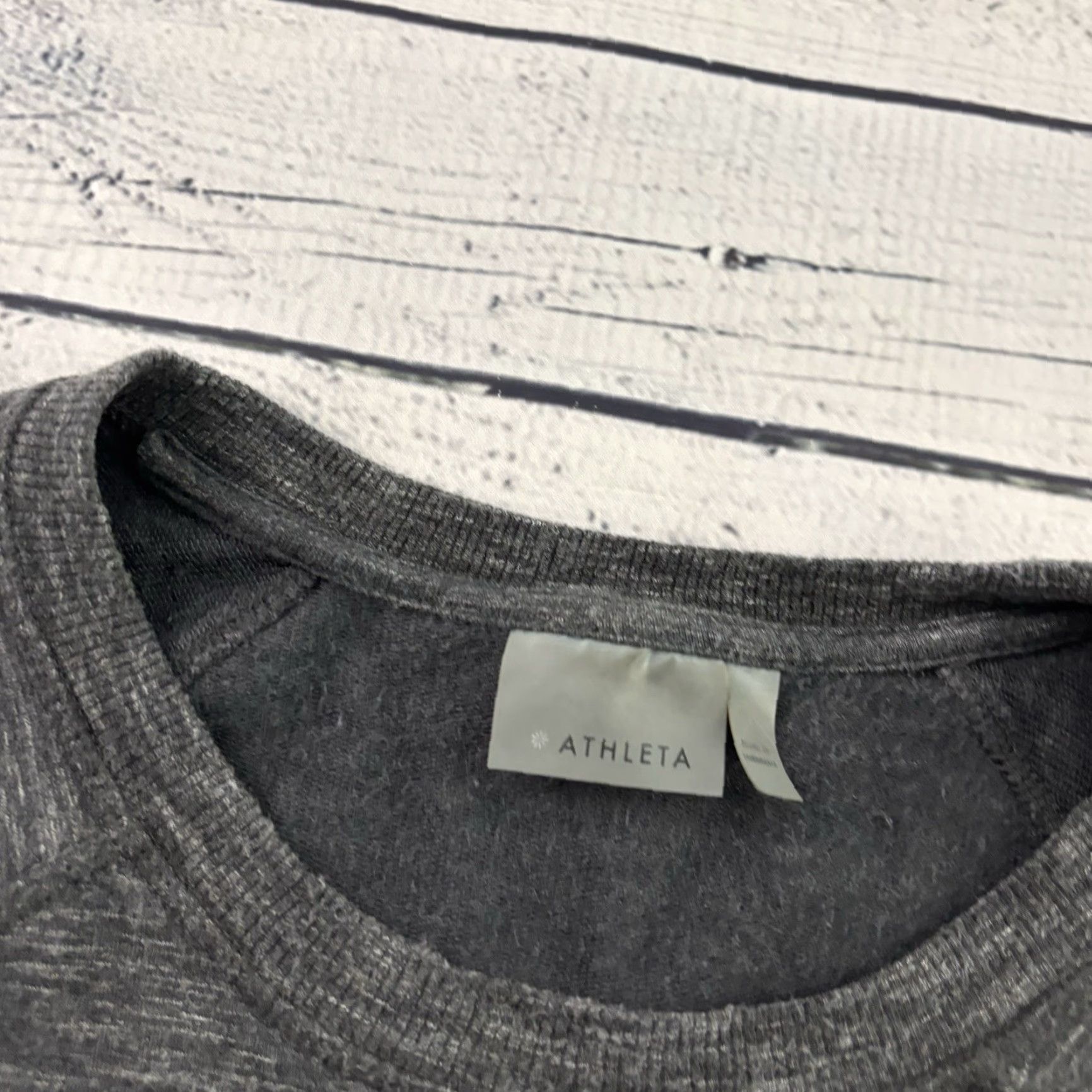 Athleta Athleta Sweatshirt Long Sleeve Gray Slit Sleeve Women's Small Pullover Activewear Women XS? Wait, need to choose. Size S / US 4 / IT 40 - 2 Thumbnail