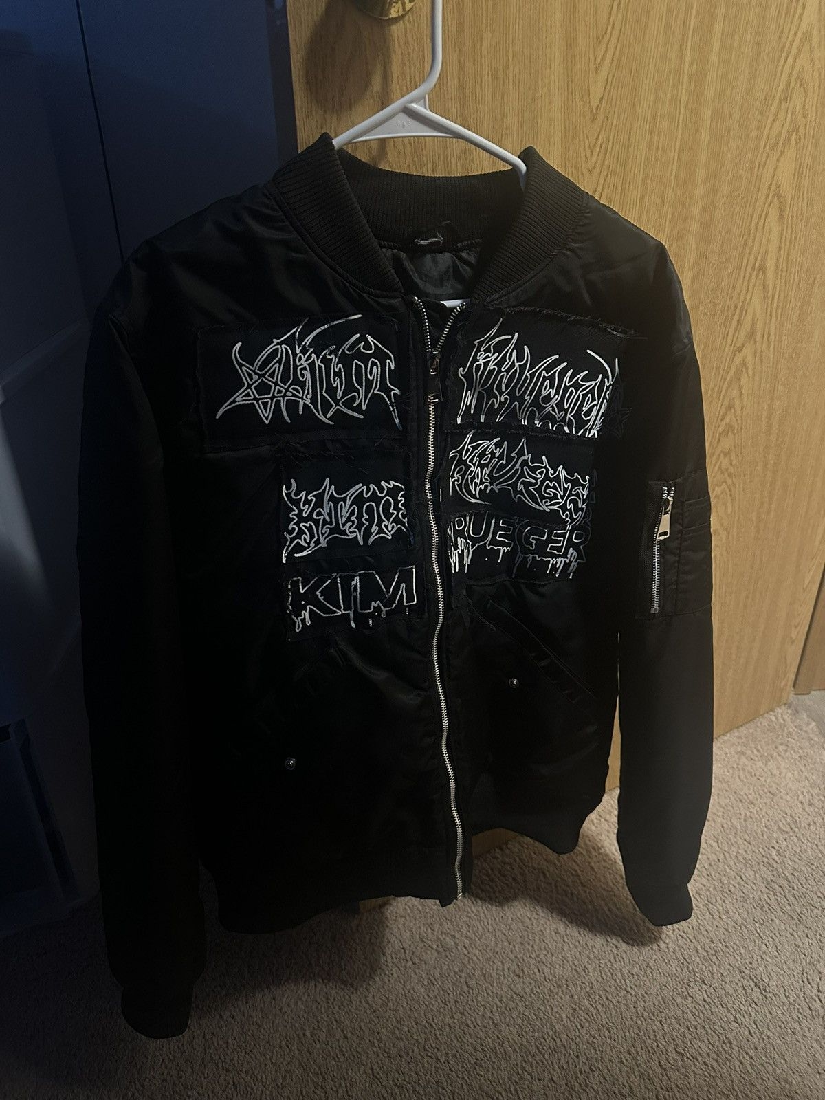 playboi carti 着用 kim krueger MA-1 Ken Carson × Kim Krueger × Playboi Carti Kim krueger bomber jacket