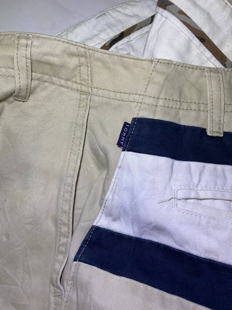 Tommy Hilfiger tommy hilfiger big logo back pants nice design Size US 32 / EU 48 - 4 Thumbnail