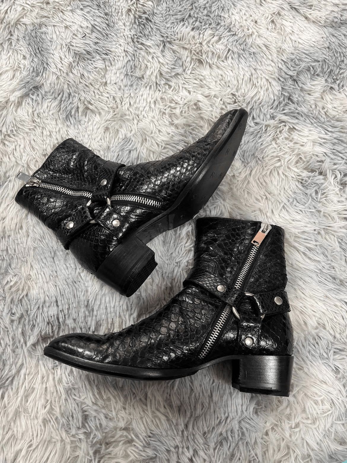 Saint Laurent Paris Saint Laurent Paris Sz 41.5 Saint Laurent Paris Snake Skin Size US 8.5 / EU 41-42 - 3 Thumbnail