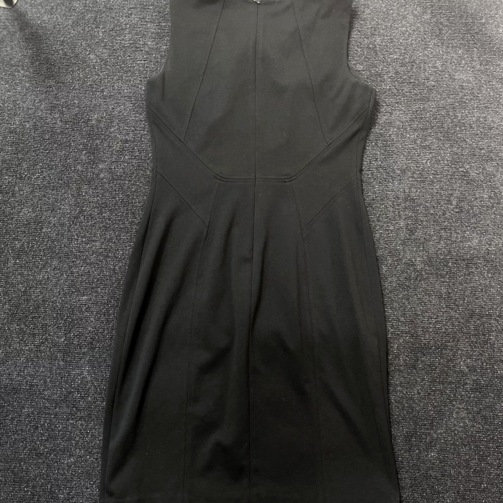 Vintage Ivanka Trump Dress Womens Small Black Sleeveless Scoop Neck Sheath Knee Length Size S / US 4 / IT 40 - 4 Thumbnail