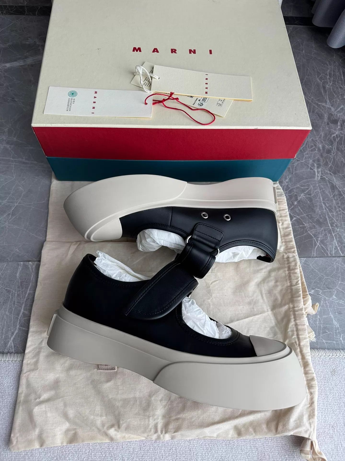 Maison Margiela Marni Mary Jane black velcro size 39 Size US 8.5 / IT 38.5 - 6 Thumbnail