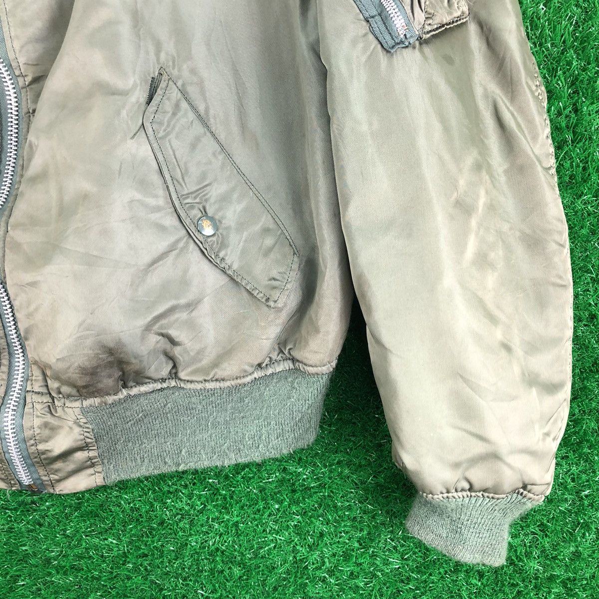 Alpha Industries Vintage 80's Bomber Jacket Reversible by Alpha Industries Size US L / EU 52-54 / 3 - 3 Thumbnail