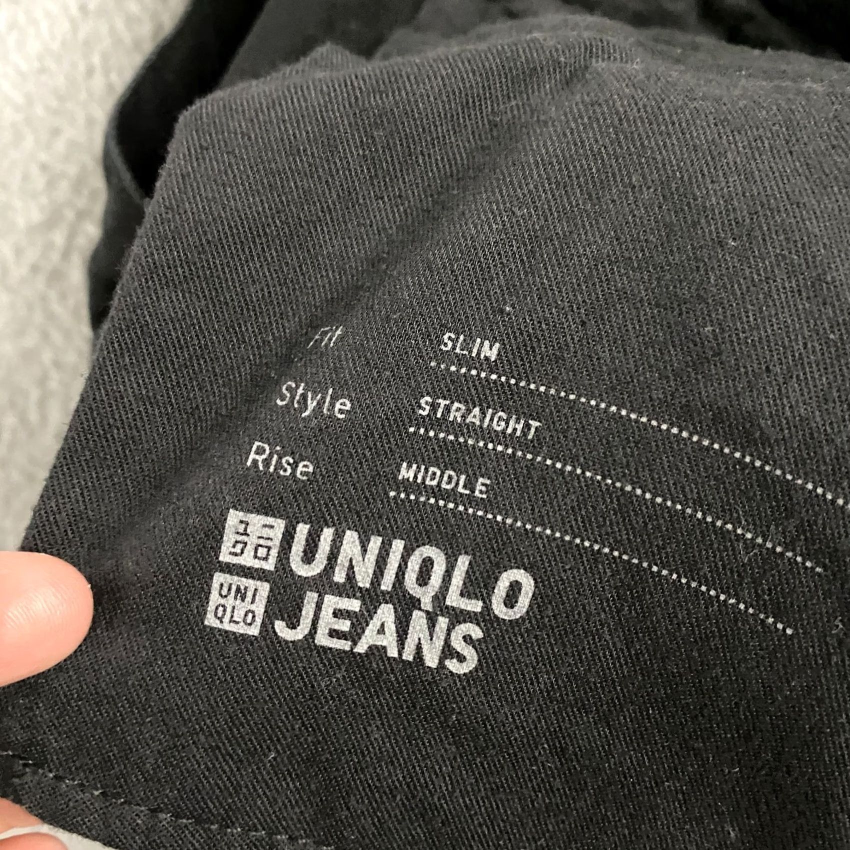 Uniqlo Uniqlo Jeans Mens 29x32 Slim Straight Denim Black 5-Pocket Tight Fit Mid Rise Selvage Jean Size US 29 - 5 Thumbnail