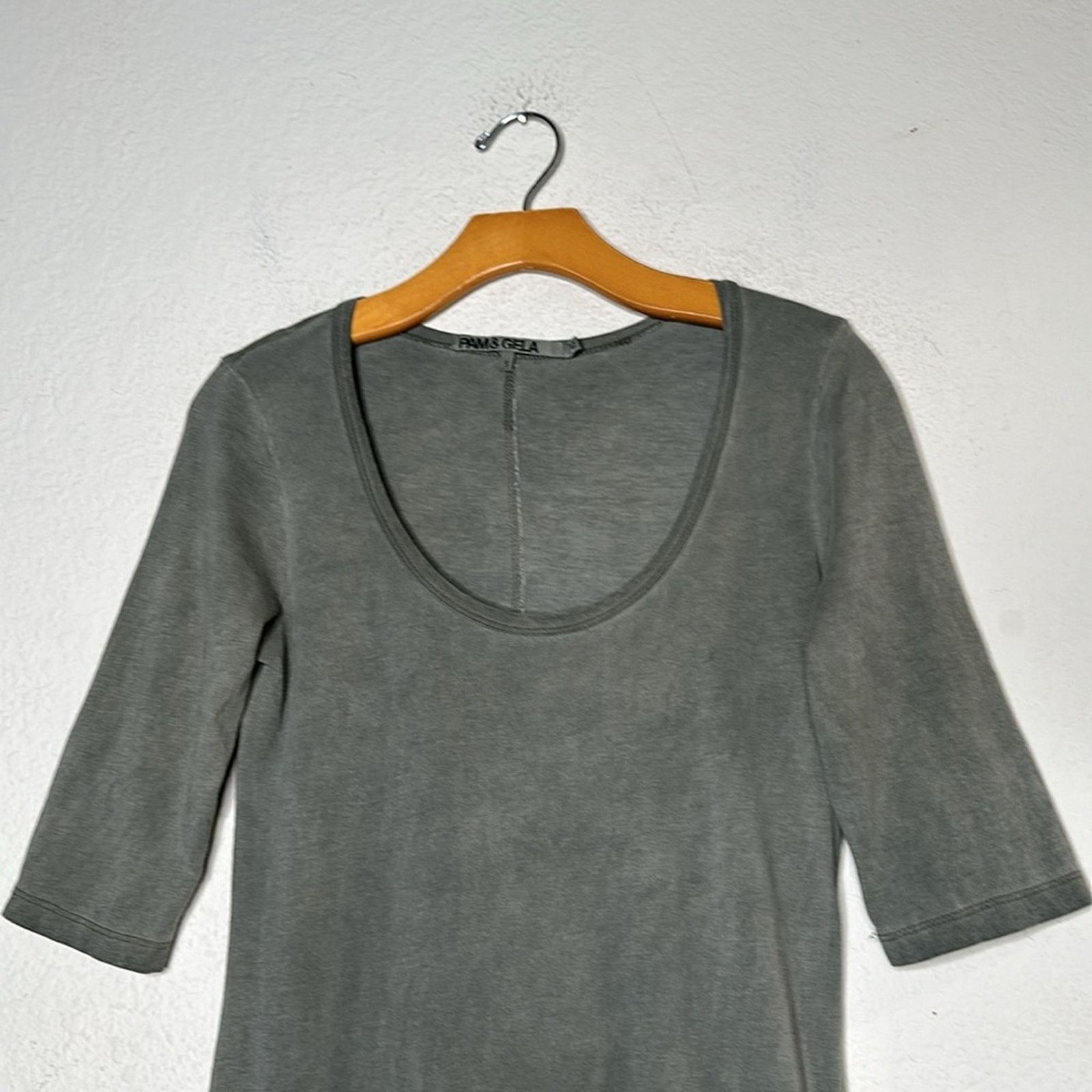 Pam & Gela Pam & Gela Scoop Neck Dress Ruched 1/2 Sleeve Khaki Green SM Size S / US 4 / IT 40 - 7 Thumbnail