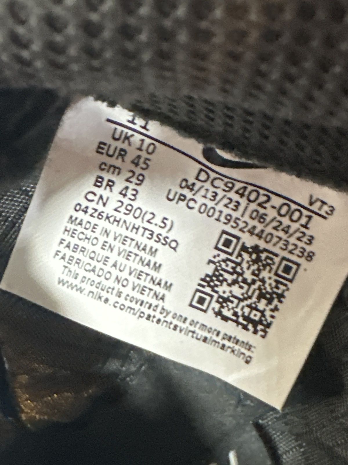 Nike Nike Men's Air Max Pre-Day 'Black' Shoes Size US 11 / EU 44 - 9 Thumbnail
