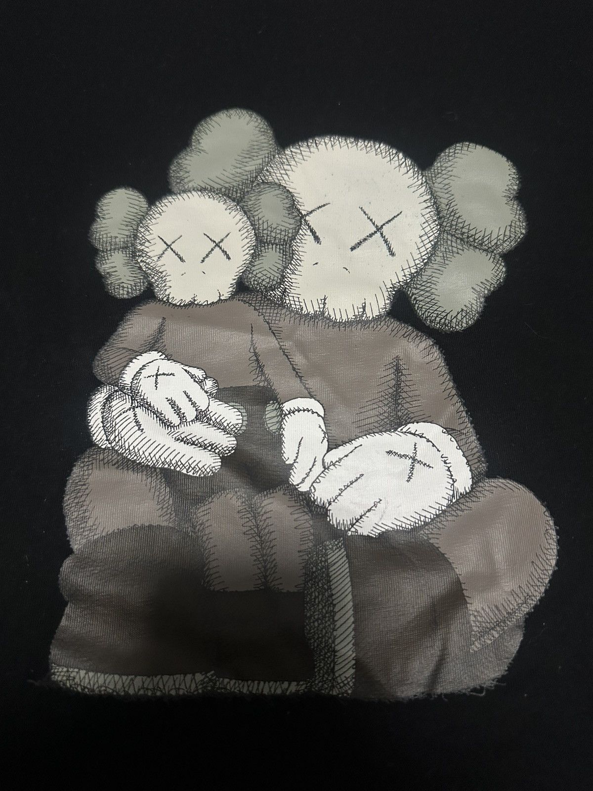 Kaws × Vintage KAWS x Uniqlo UT Size US L / EU 52-54 / 3 - 2 Thumbnail