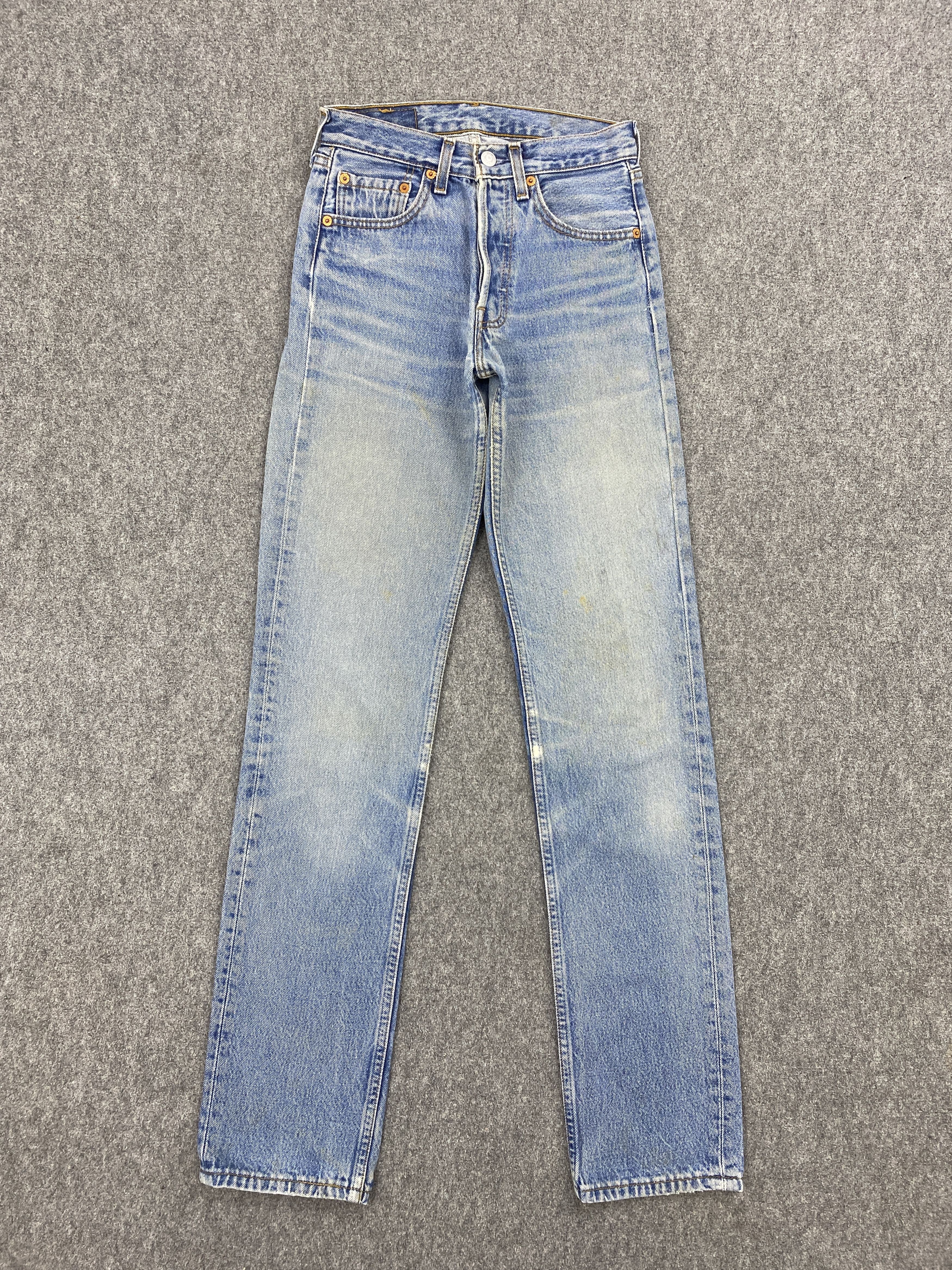 Levi's Distressed Vntage Levi's 501 Faded Blue Jeans DJ0019Z Size US 26 / EU 42 - 1 Thumbnail