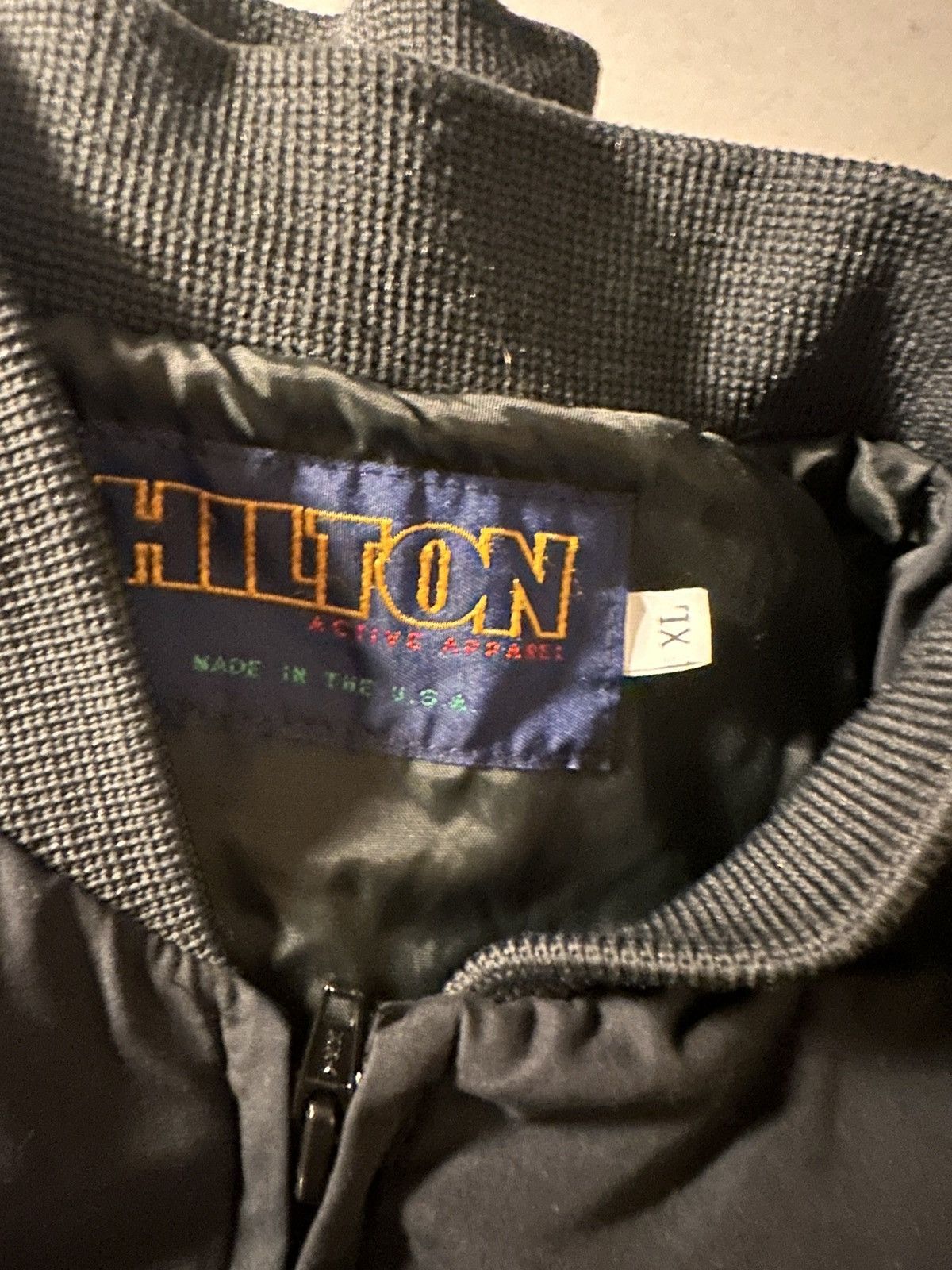 Vintage 90s Hilton Bomber Jacket Size US XL / EU 56 / 4 - 6 Thumbnail