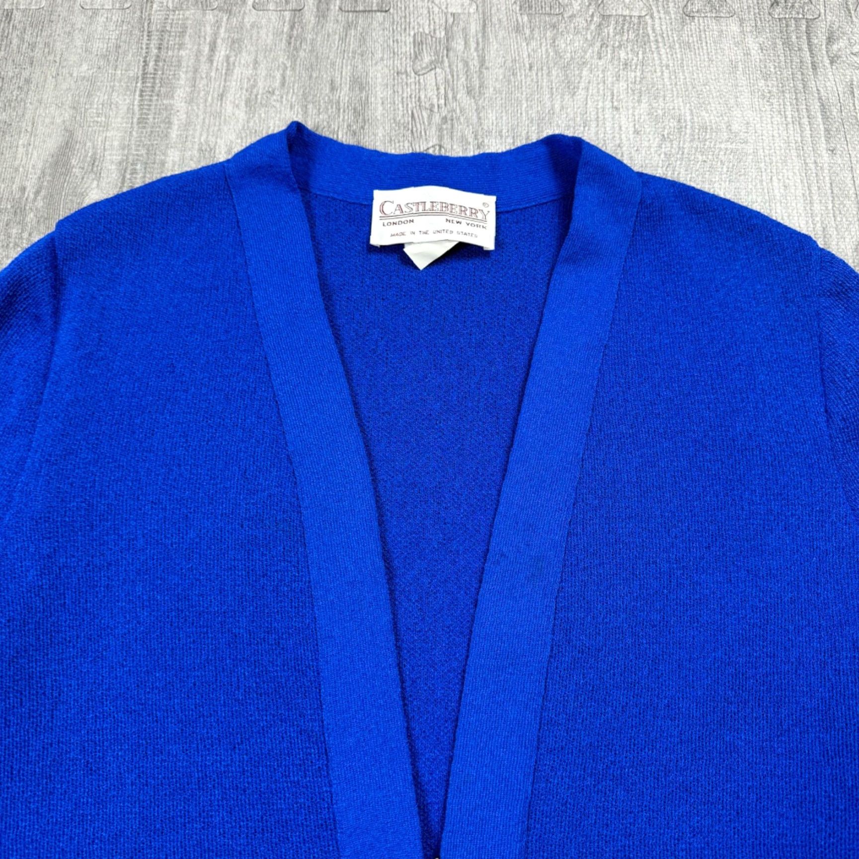 Vintage VINTAGE Castleberry Womens Blue Polyester Knit Formal Clasp Cardigan Sweater 14 90s Business Womens Size XL / US 12-14 / IT 48-50 - 2 Thumbnail