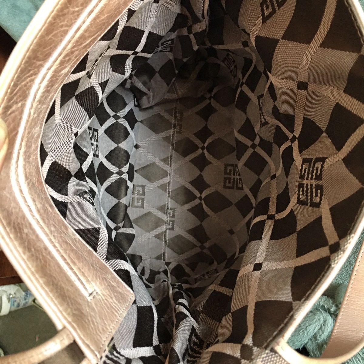 Givenchy GIVENCHY Vintage Leather Light Pink Logo Shoulder Tote Bag Size ONE SIZE - 9 Thumbnail