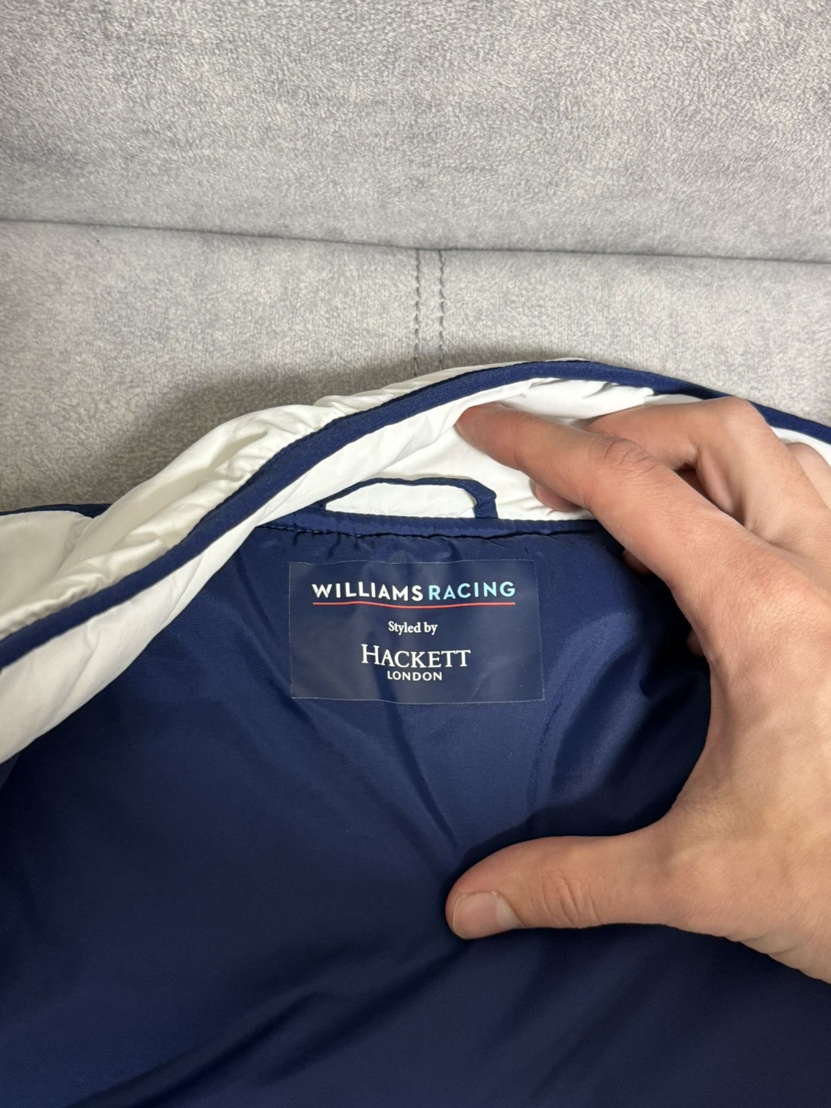 Formula 1 × Mercedes-Benz Hackett Williams Racing Mercedes Benz Formula 1 Vest men’s S Size US S / EU 44-46 / 1 - 10 Thumbnail