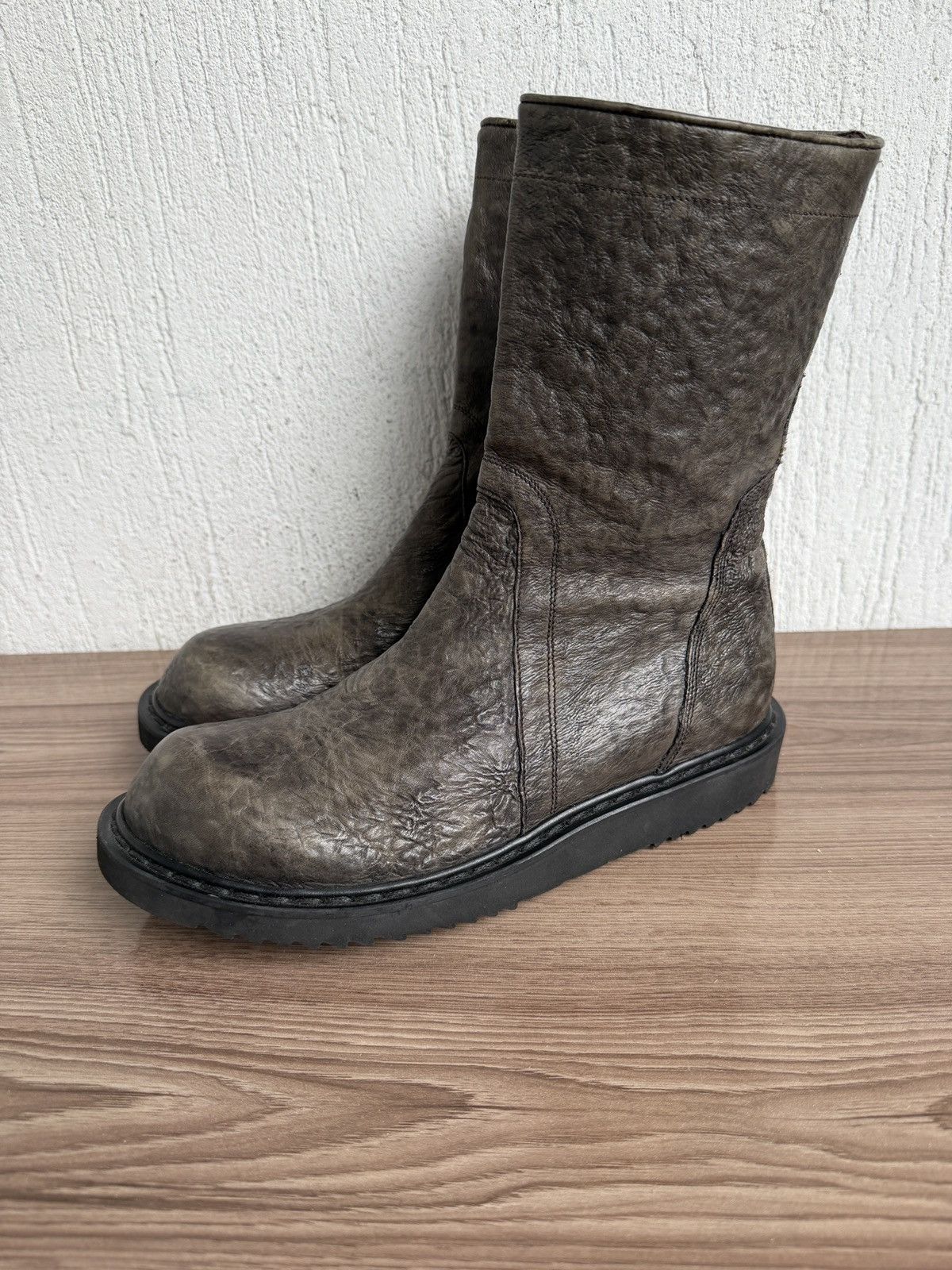 Rick Owens Dust AW12 crinkled leather creeper boot Size US 8.5 / EU 41-42 - 1 Thumbnail