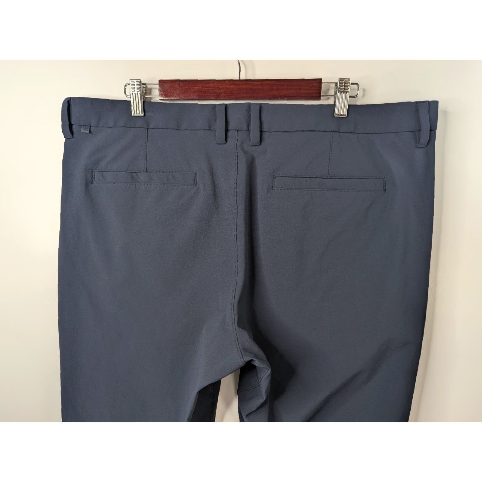 Vintage CRZ YOGA Mens Pants Chino Straight Leg Adult 41 Navy Blue Flat Front Golf Casual Athletic Pockets Size US 41 - 5 Thumbnail