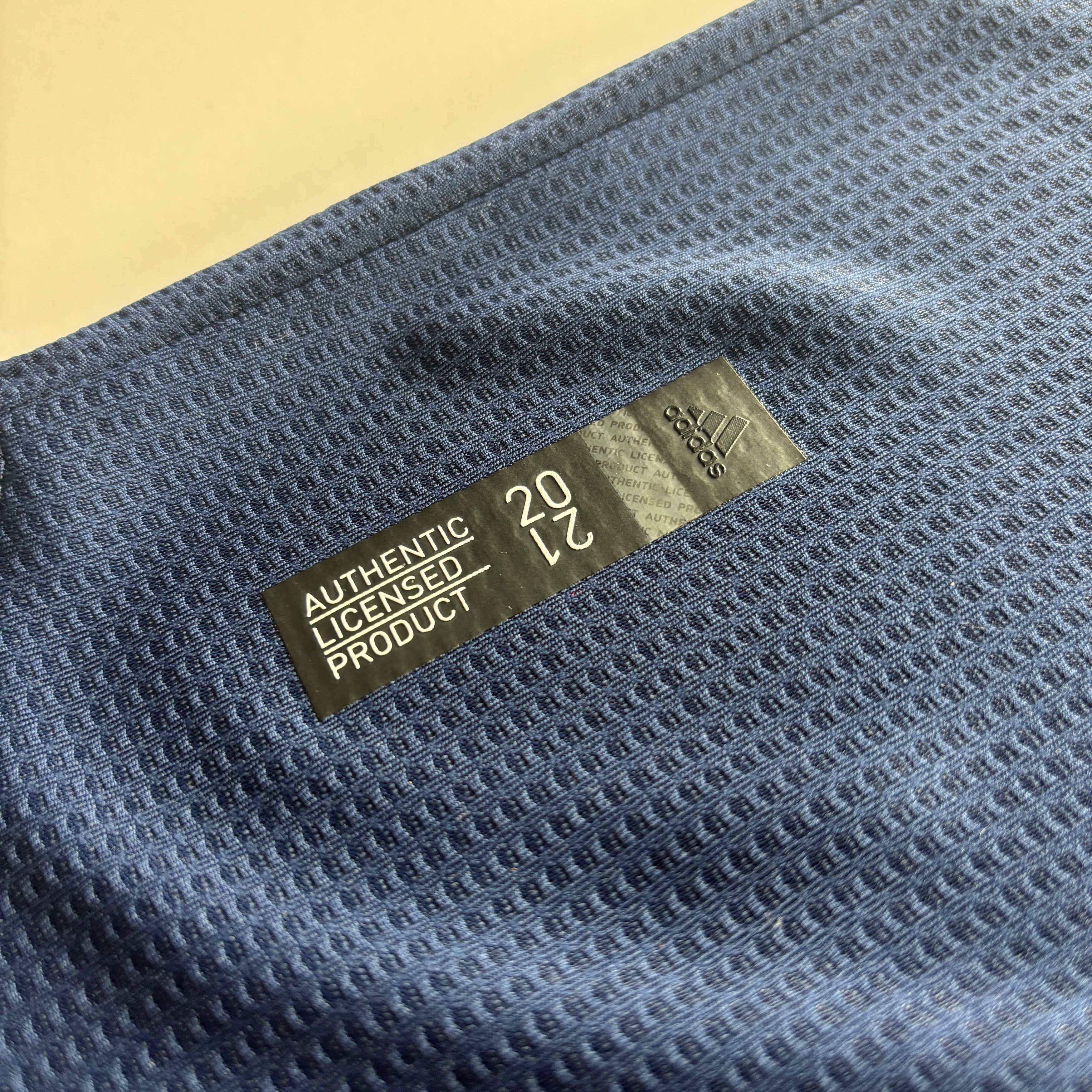 Adidas Juventus 2020-21 Adidas away McKennie football jersey size 7 Size US M / EU 48-50 / 2 - 9 Thumbnail