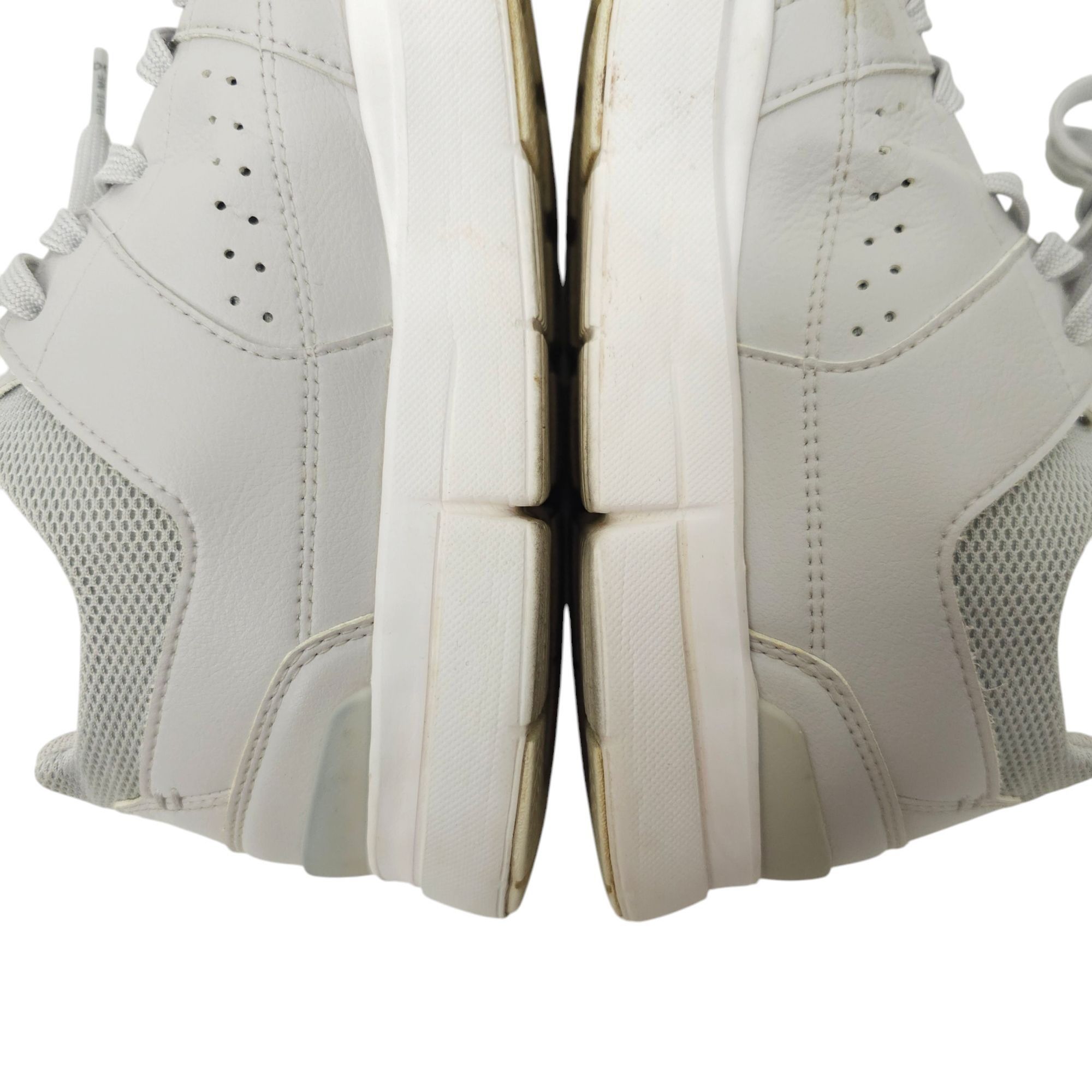 On On The Roger Lace Up Tennis Shoes Womens Size 8.5 Leather Size US 8.5 / IT 38.5 - 12 Thumbnail