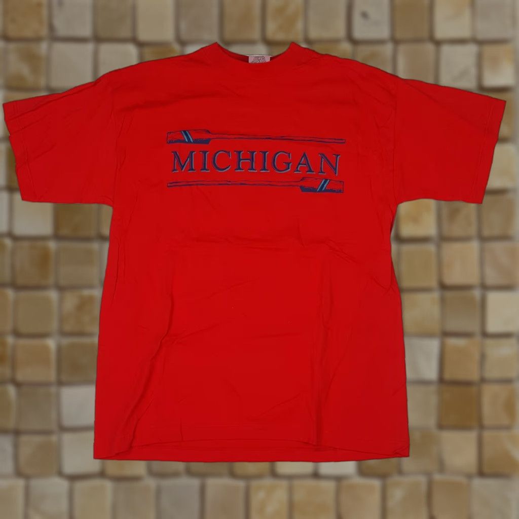 Etro VINTAGE Michigan Boat Club Men's Size L Nautical USA Made T Shirt 90s Retro Y2K 00s Red Crew Neck Short Sleeve Graphic Print Shirt Mens Size US L / EU 52-54 / 3 - 1 Thumbnail