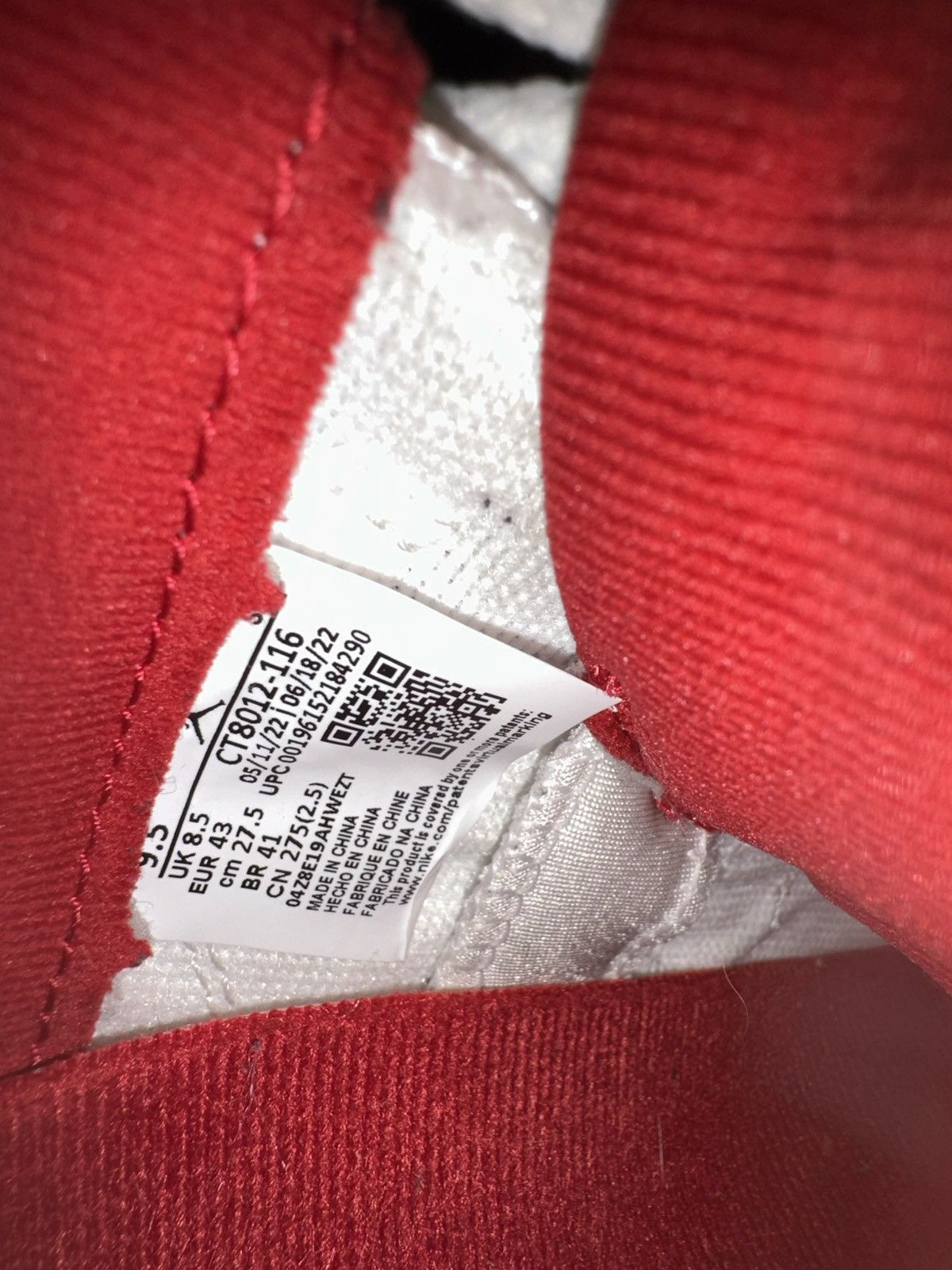 Jordan Brand × Nike Jordan 11 Red Cherry Size US 9.5 / EU 42-43 - 7 Thumbnail