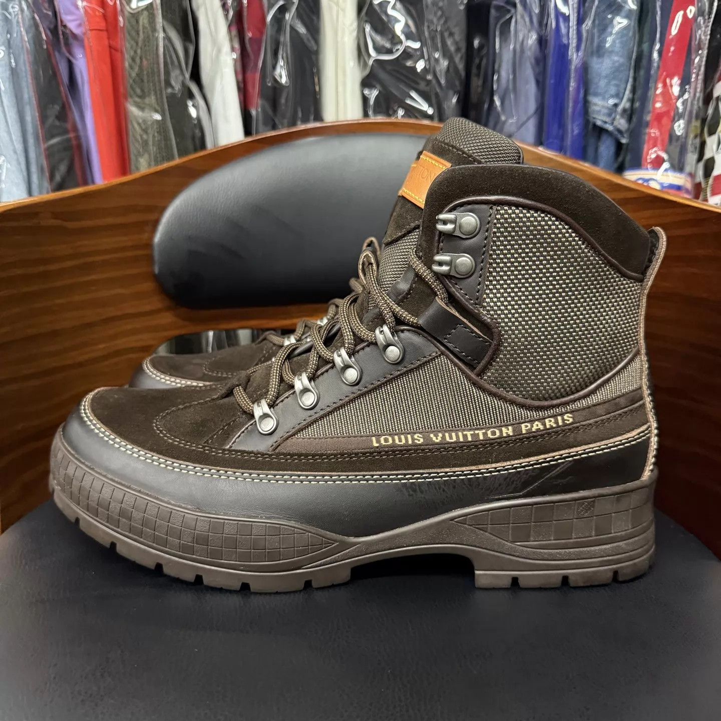 Louis Vuitton LV brown color-blocked leather hiking boots 9.5/43.5 new Size US 9.5 / EU 42-43 - 6 Thumbnail