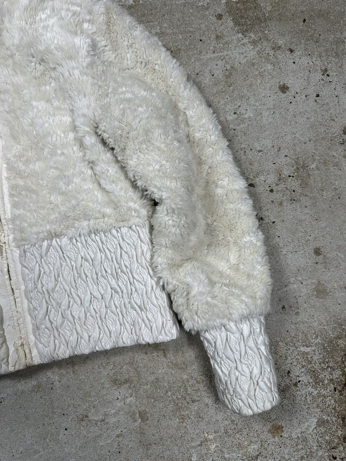 If Six Was Nine × Japanese Brand × Le Grande Bleu (L.G.B.) Vintage Y2K Faux Fur Beige Bomber Jacket Japanese Style Size US S / EU 44-46 / 1 - 7 Thumbnail