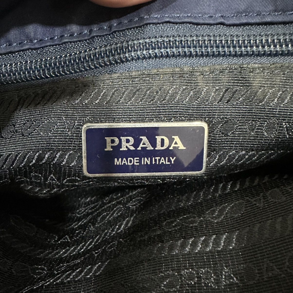 Prada AUTHENTIC PRADA VITELLO TRIMMED TESSUTO DOUBLE BUCKLE BAG Size ONE SIZE - 13 Thumbnail