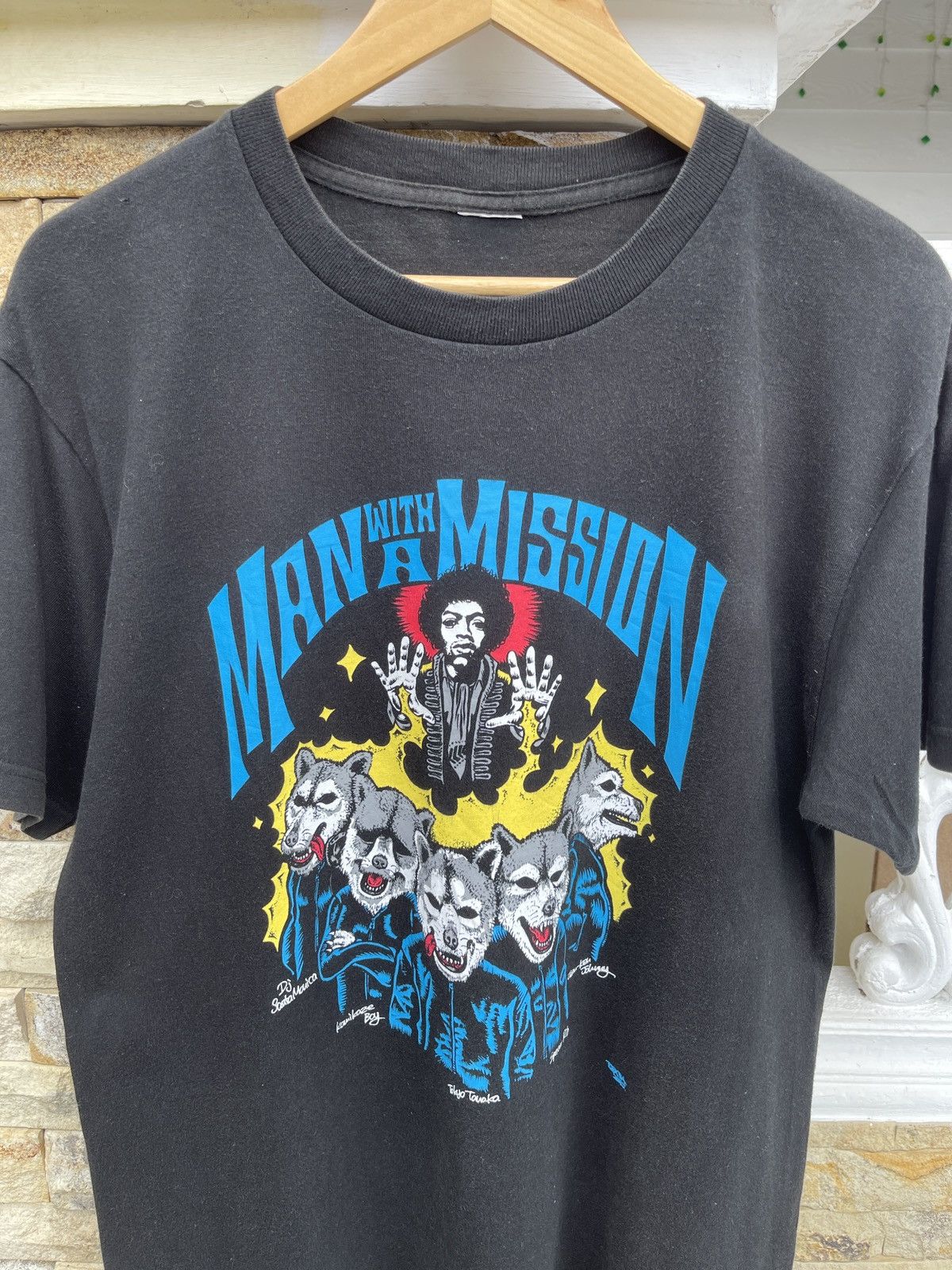 Band Tees Rare🔥Vintage Japanese Rock Band Man With A Mission Size US L / EU 52-54 / 3 - 4 Thumbnail