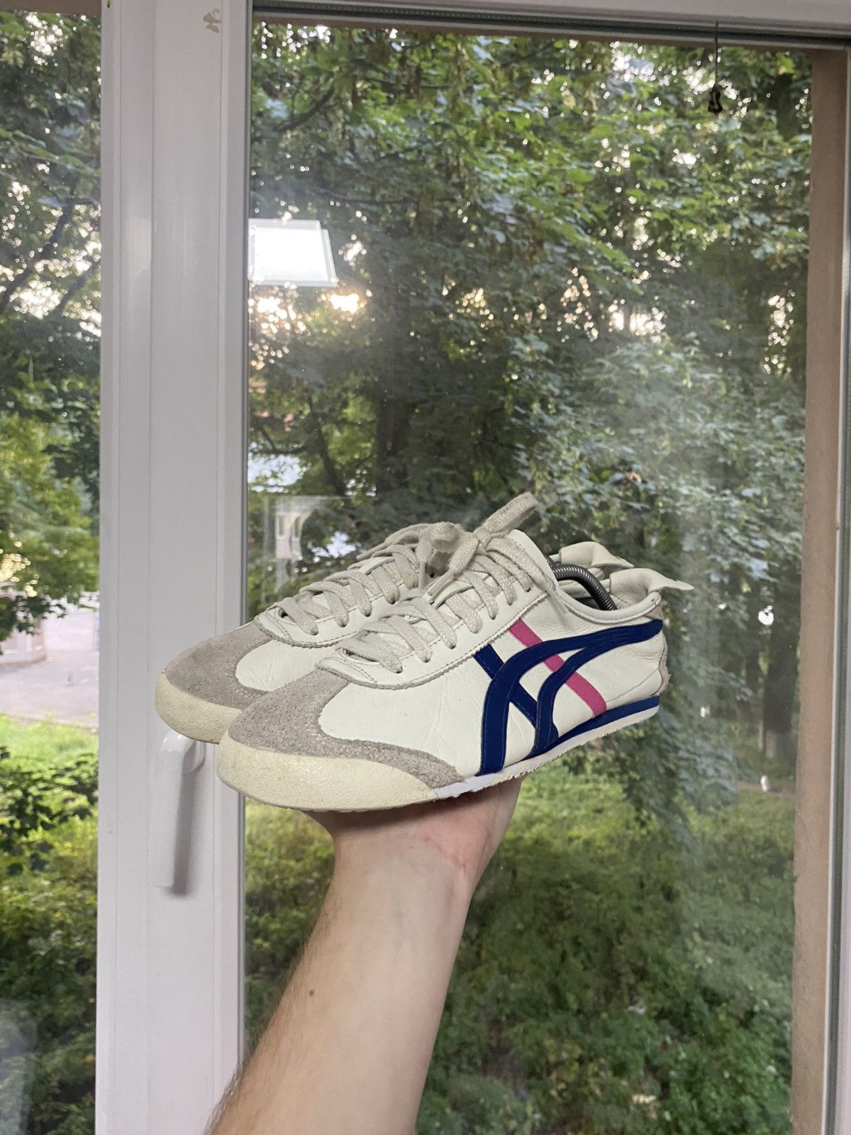 Asics Vintage Asics Tiger Onitsuka White Sneakers Size US 10 / EU 43 - 3 Thumbnail